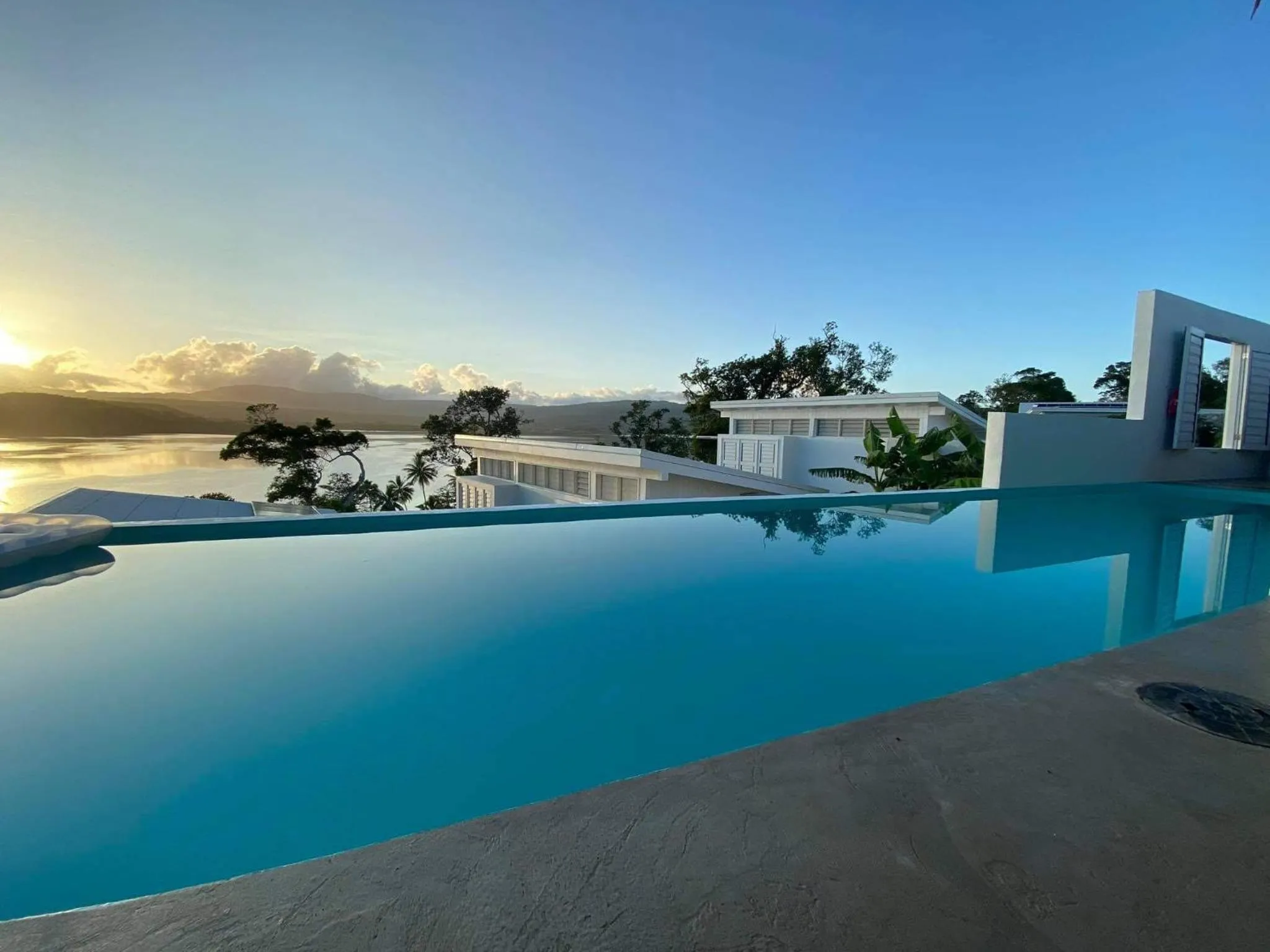 Swimming pool in The Moso