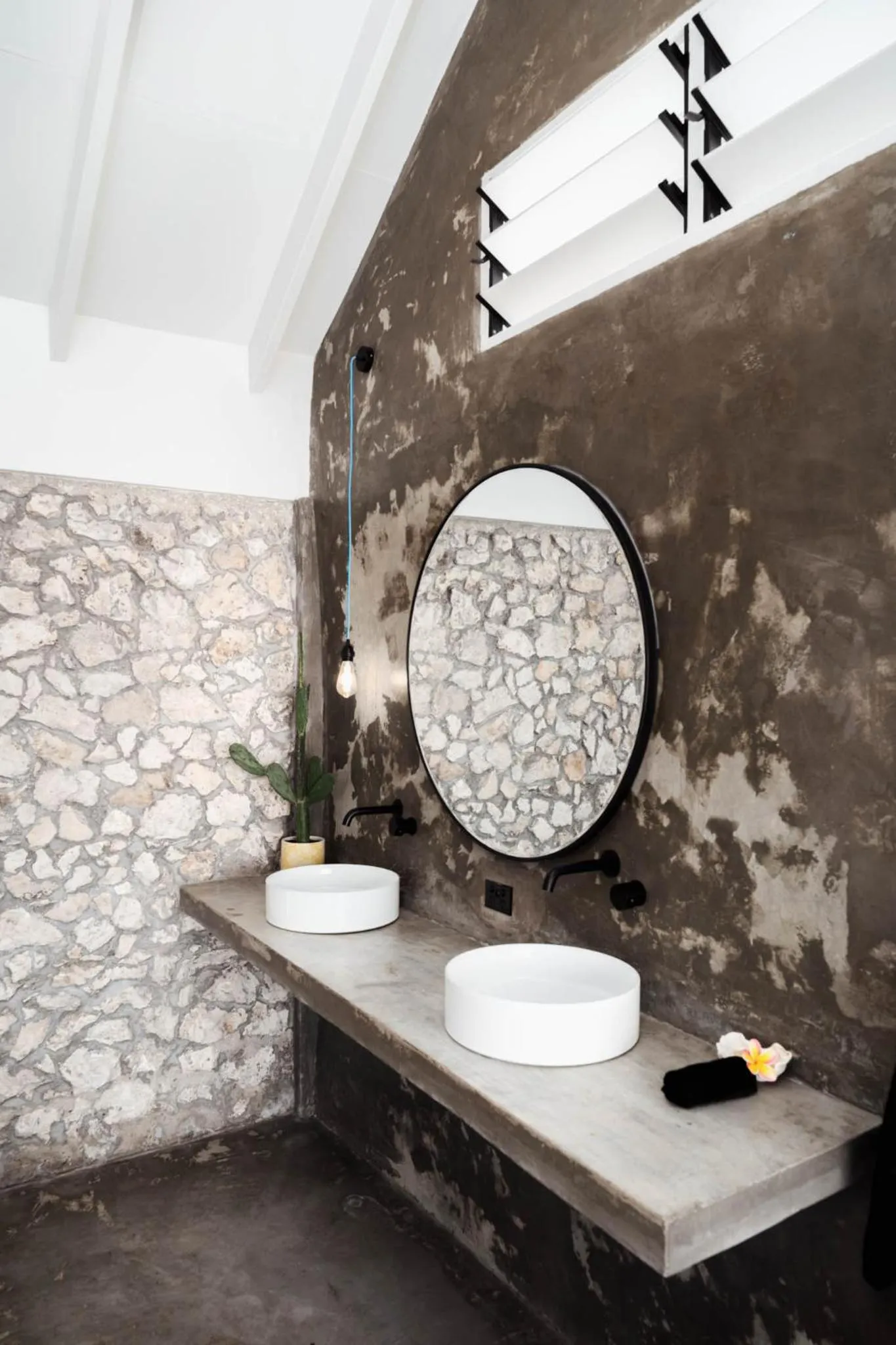 Bathroom in The Moso