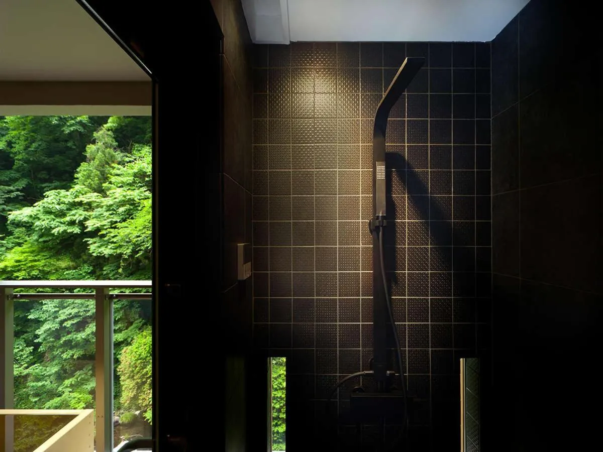 Shower in Hanare Matsushimakaku