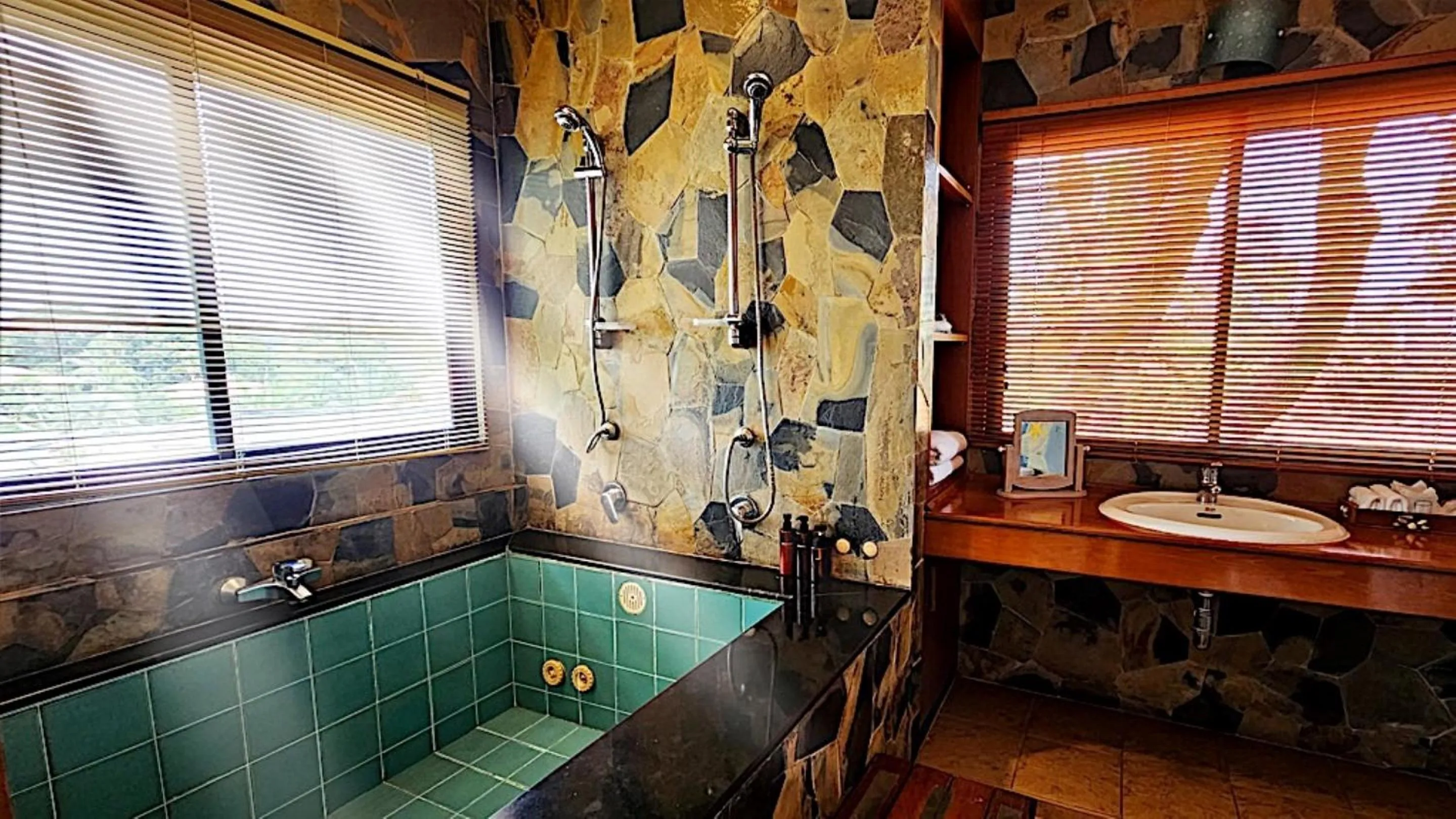 Hot Tub in Birds and Bees Resort