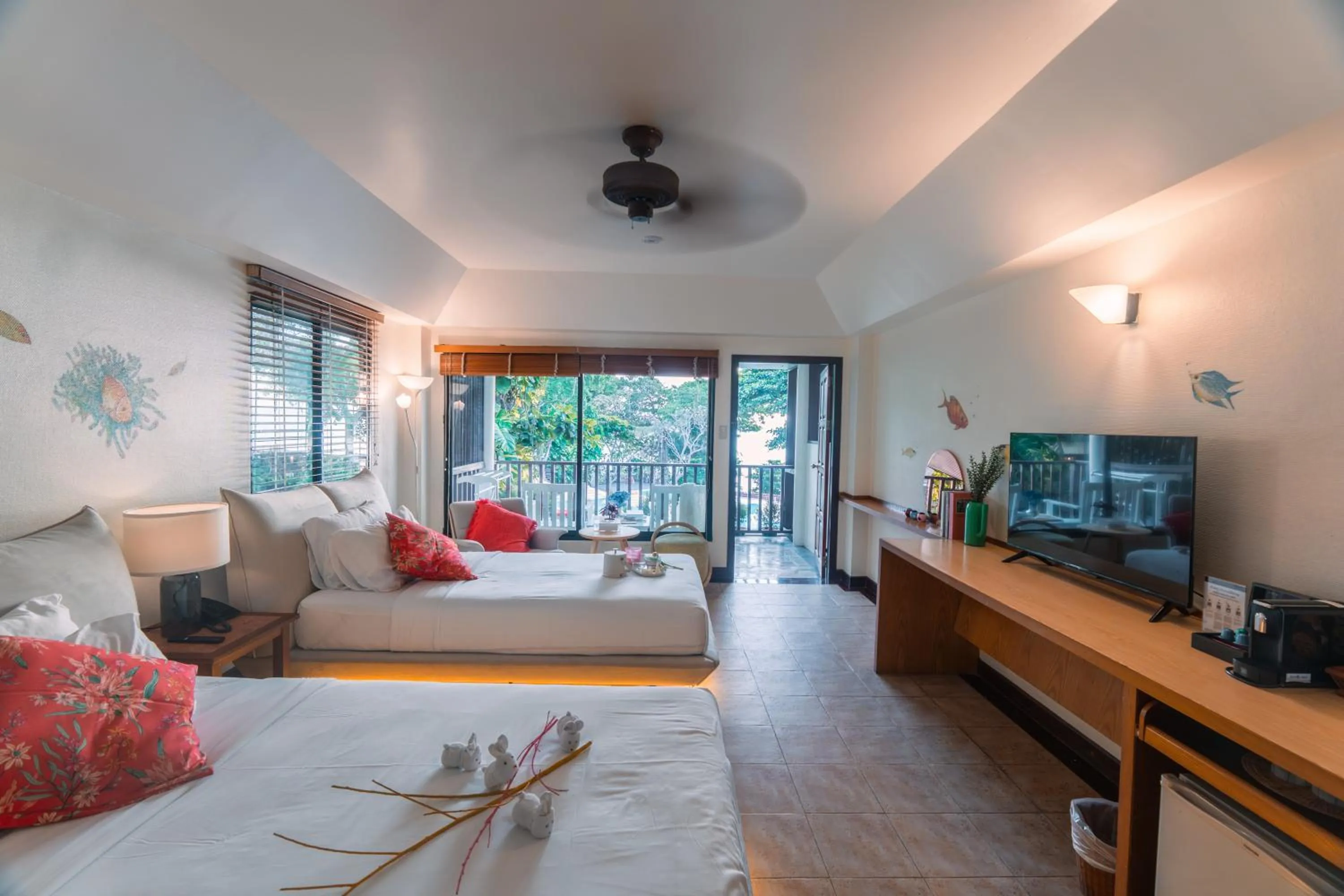 Bed in Birds and Bees Resort