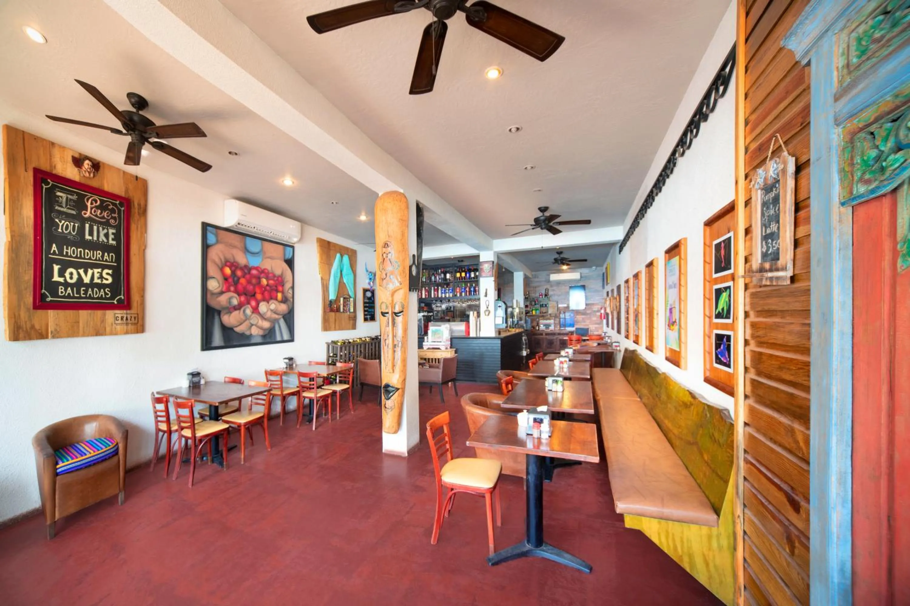 Business facilities in Mr. Tucan Hotel