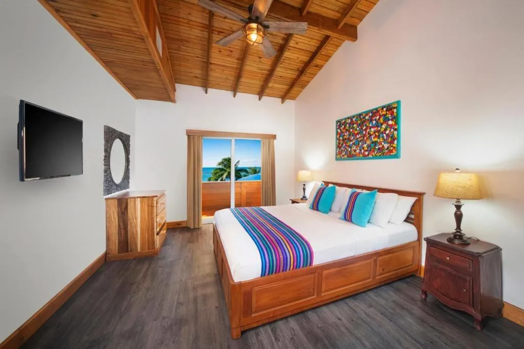 Bed in Mr. Tucan Hotel