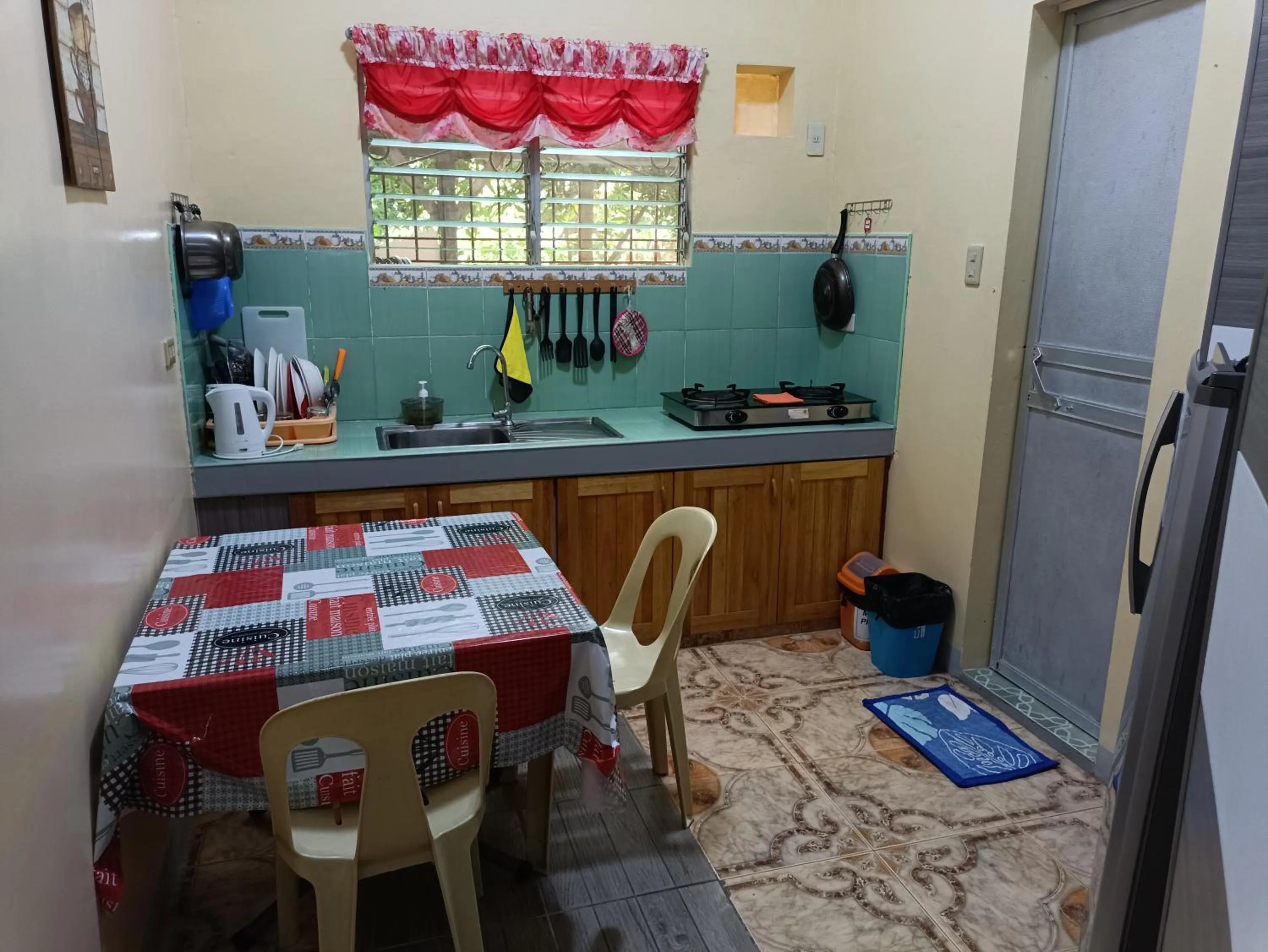 Kitchen or kitchenette in The Blue Pagong