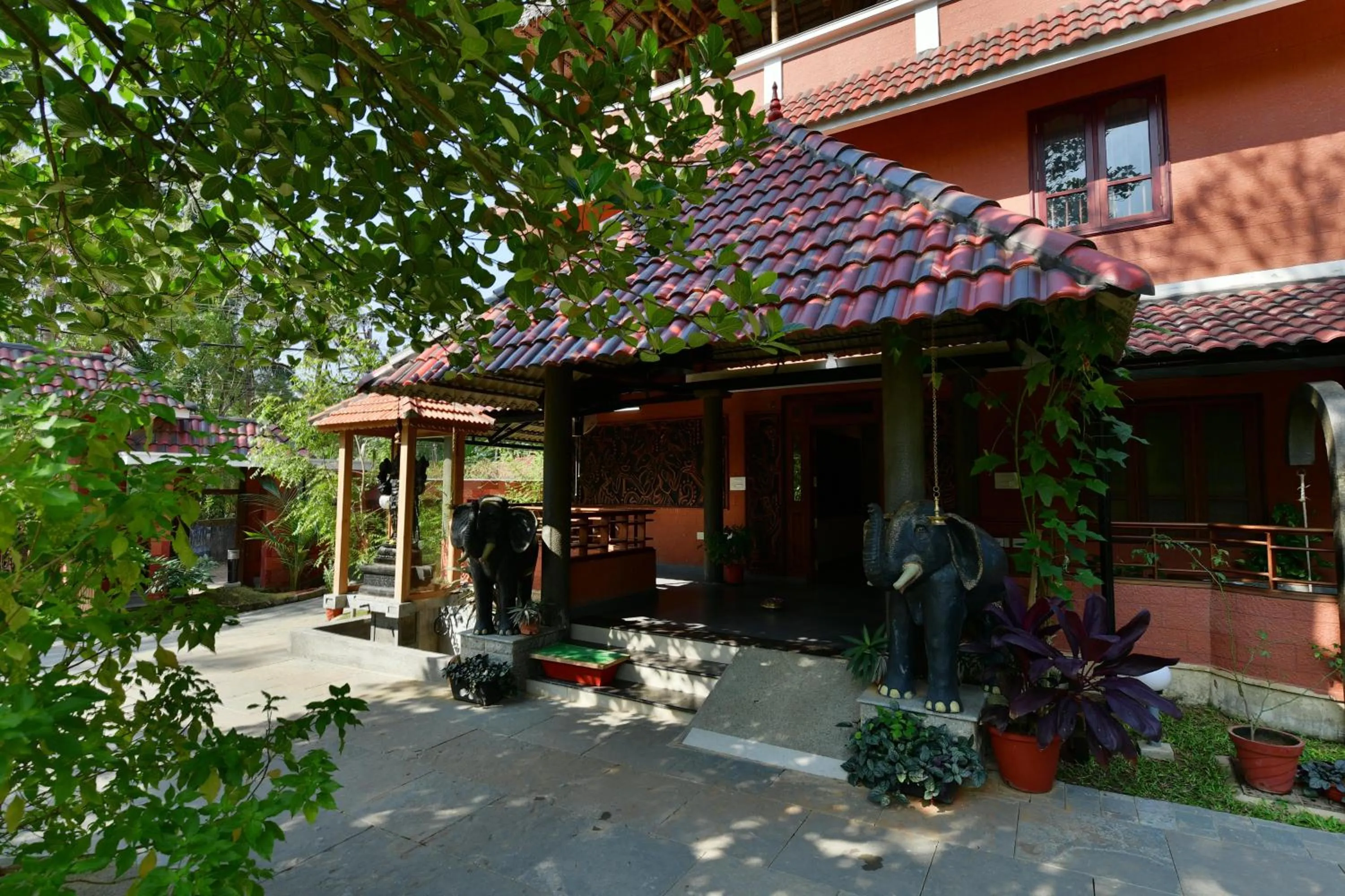 Spa and wellness centre/facilities in B'Canti Boutique Beach Resort