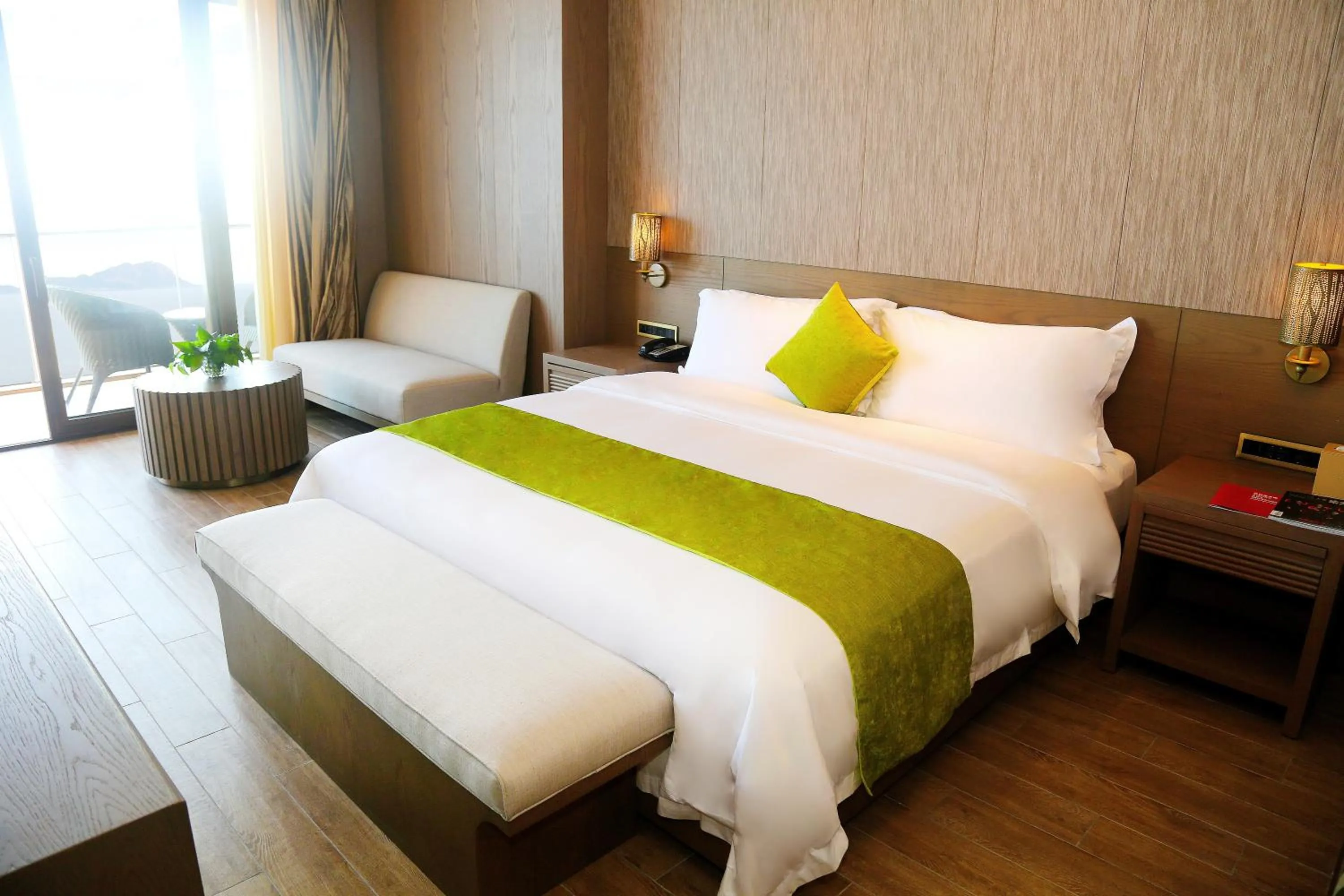 Other, Bed in Qingdao Mangrove Tree Resort World - Red Coral Hotel