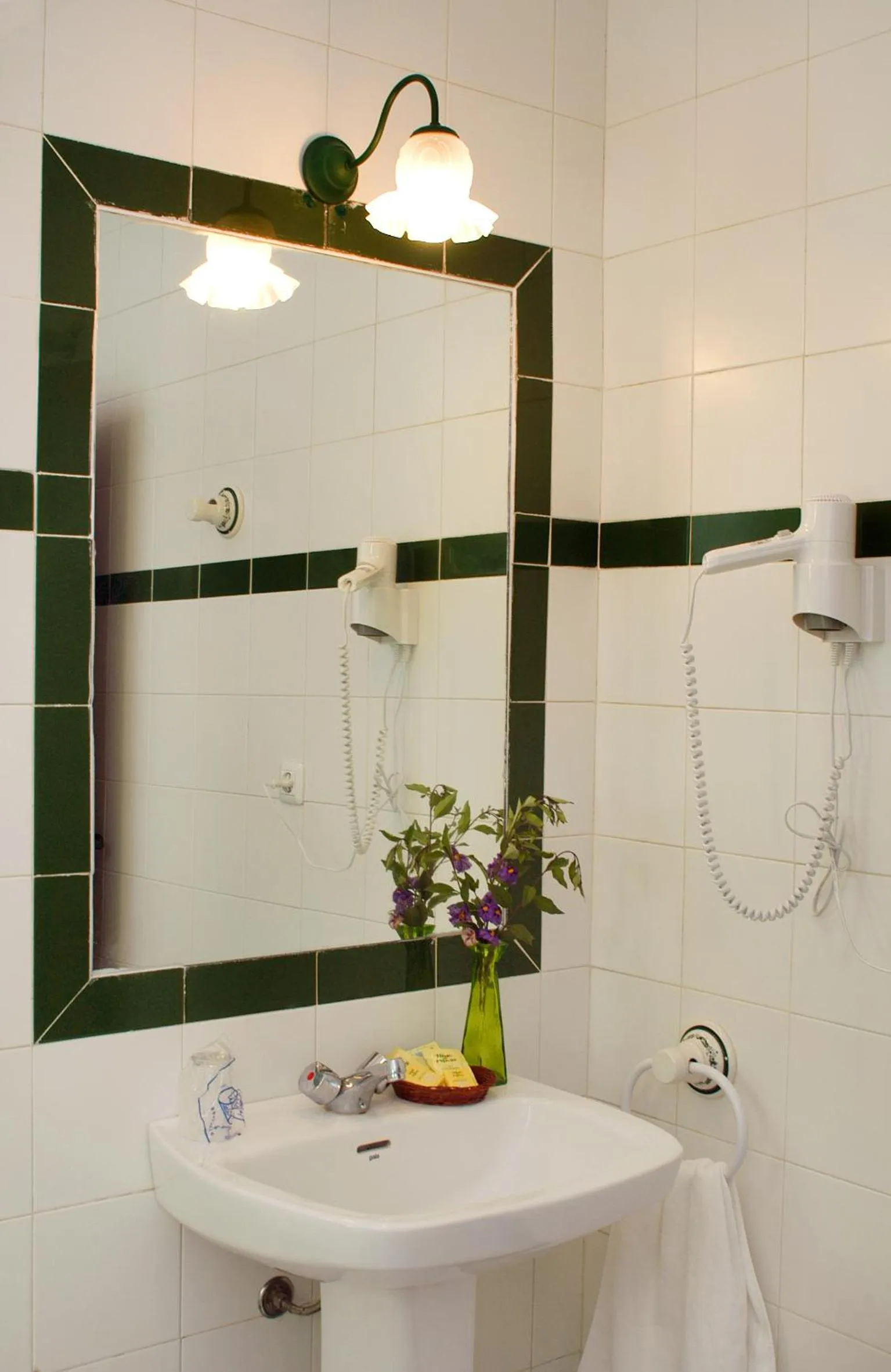 Bathroom in Mesón de la Molinera