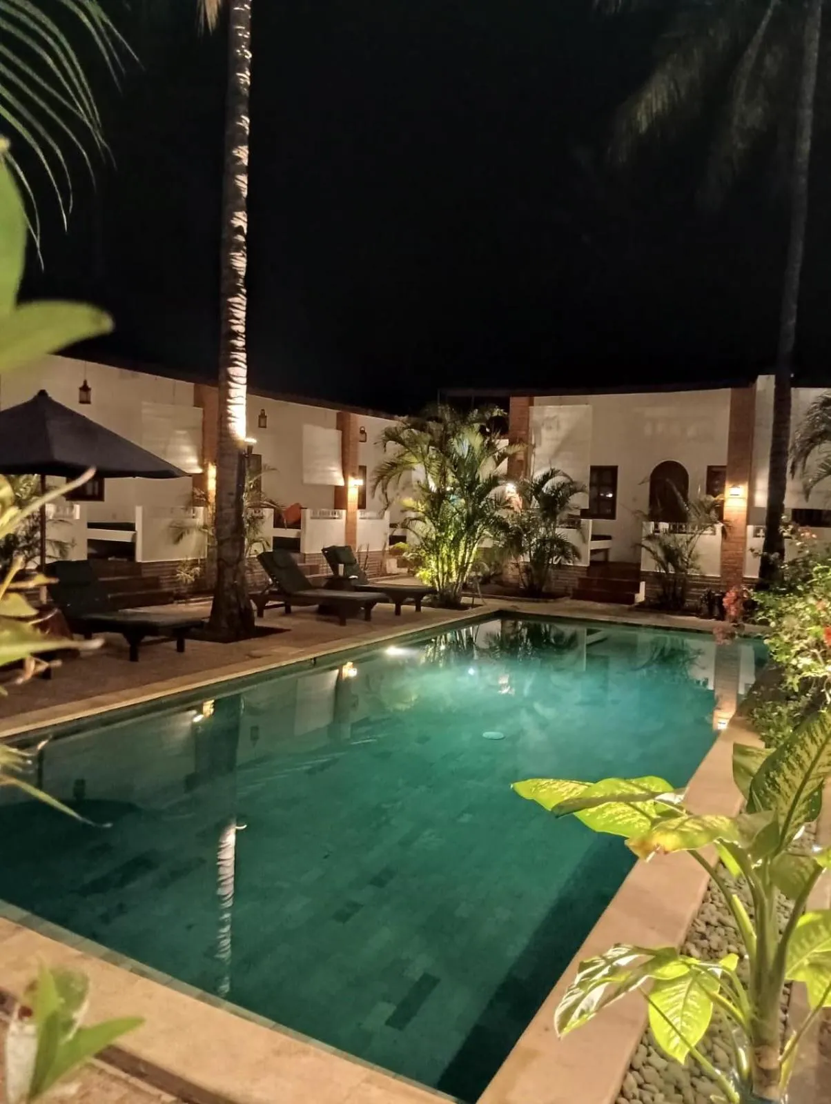 Night in White Coconut Resort