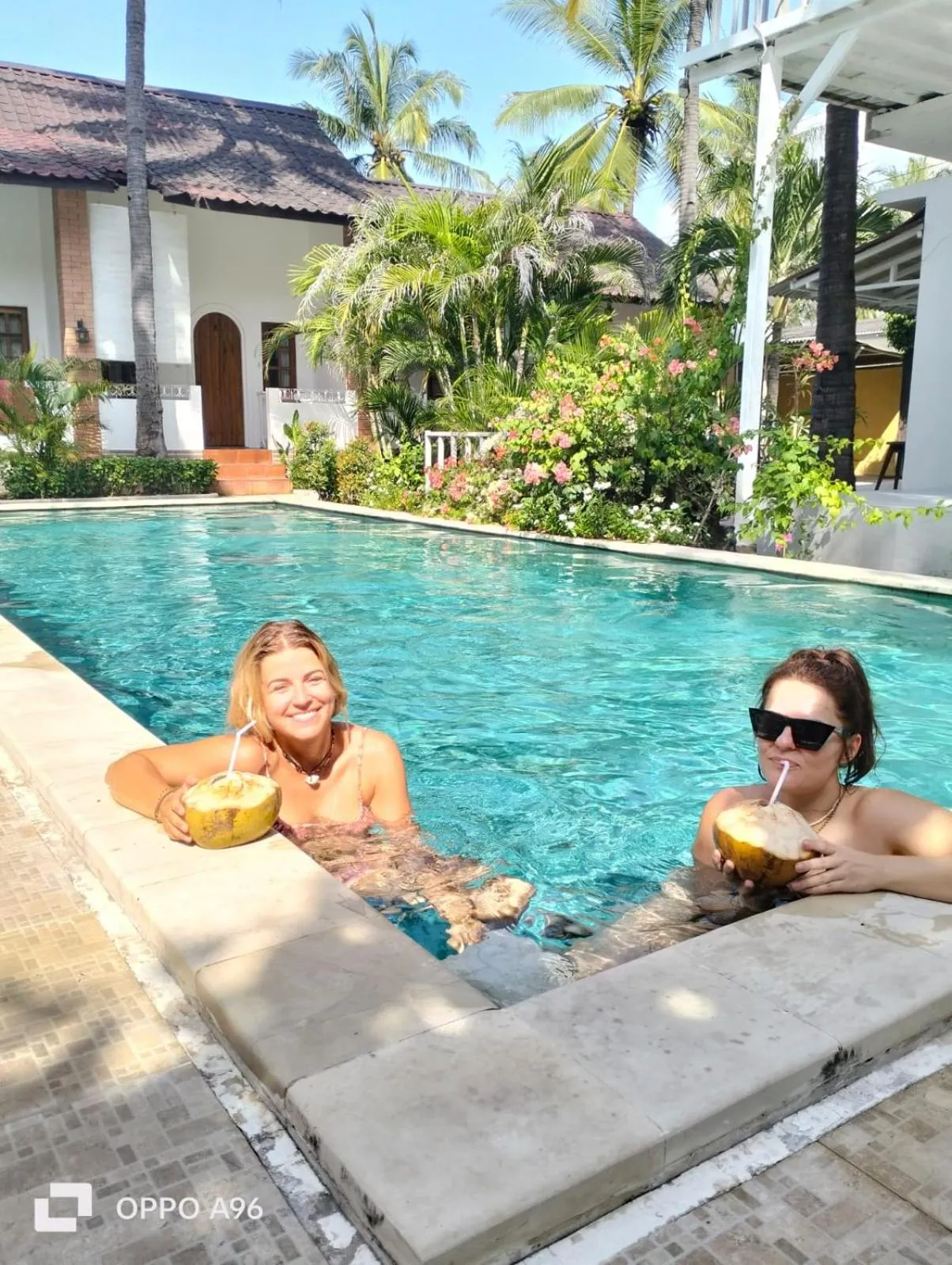 Swimming pool in White Coconut Resort