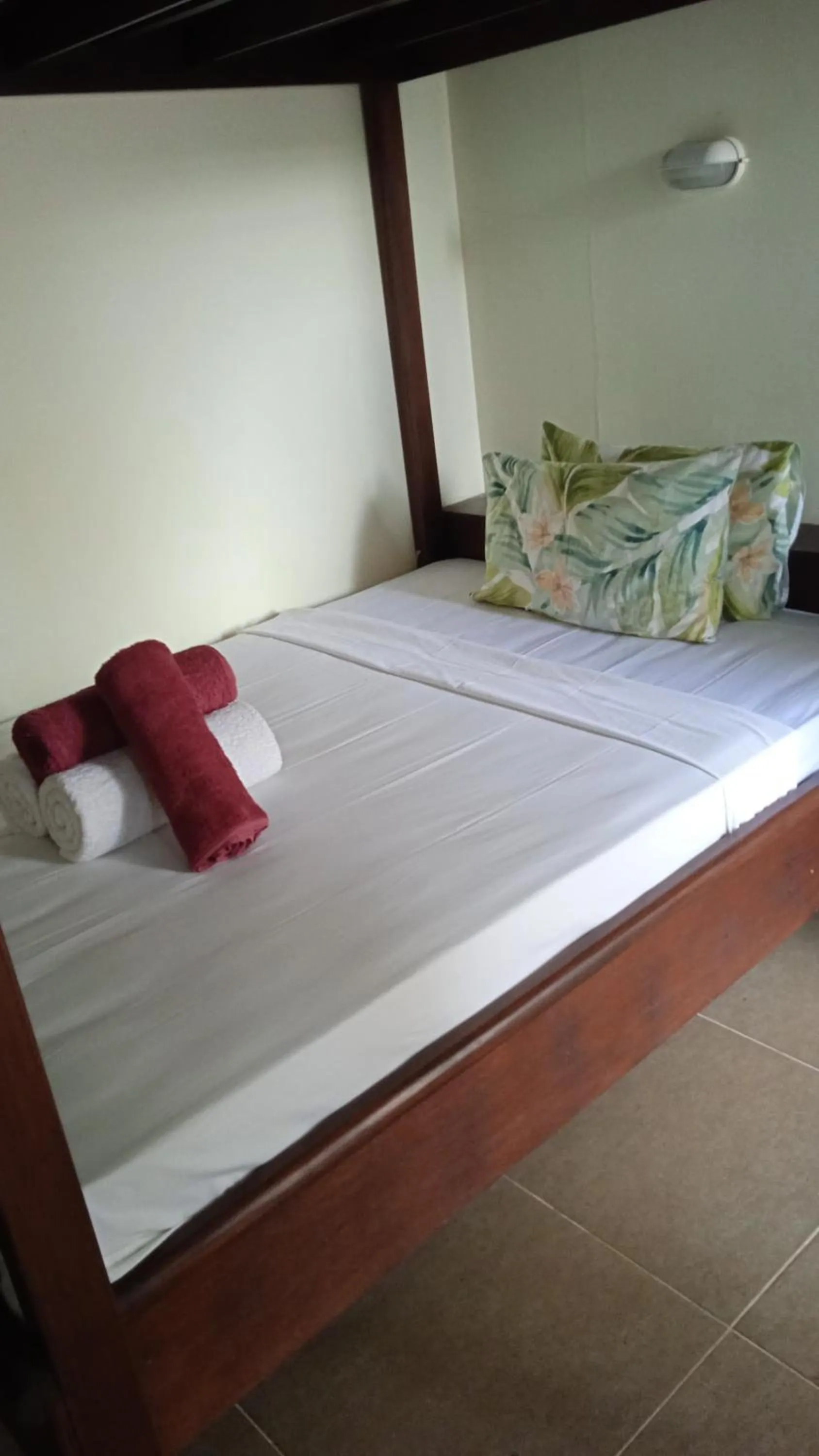 Bedroom, Bed in White Coconut Resort