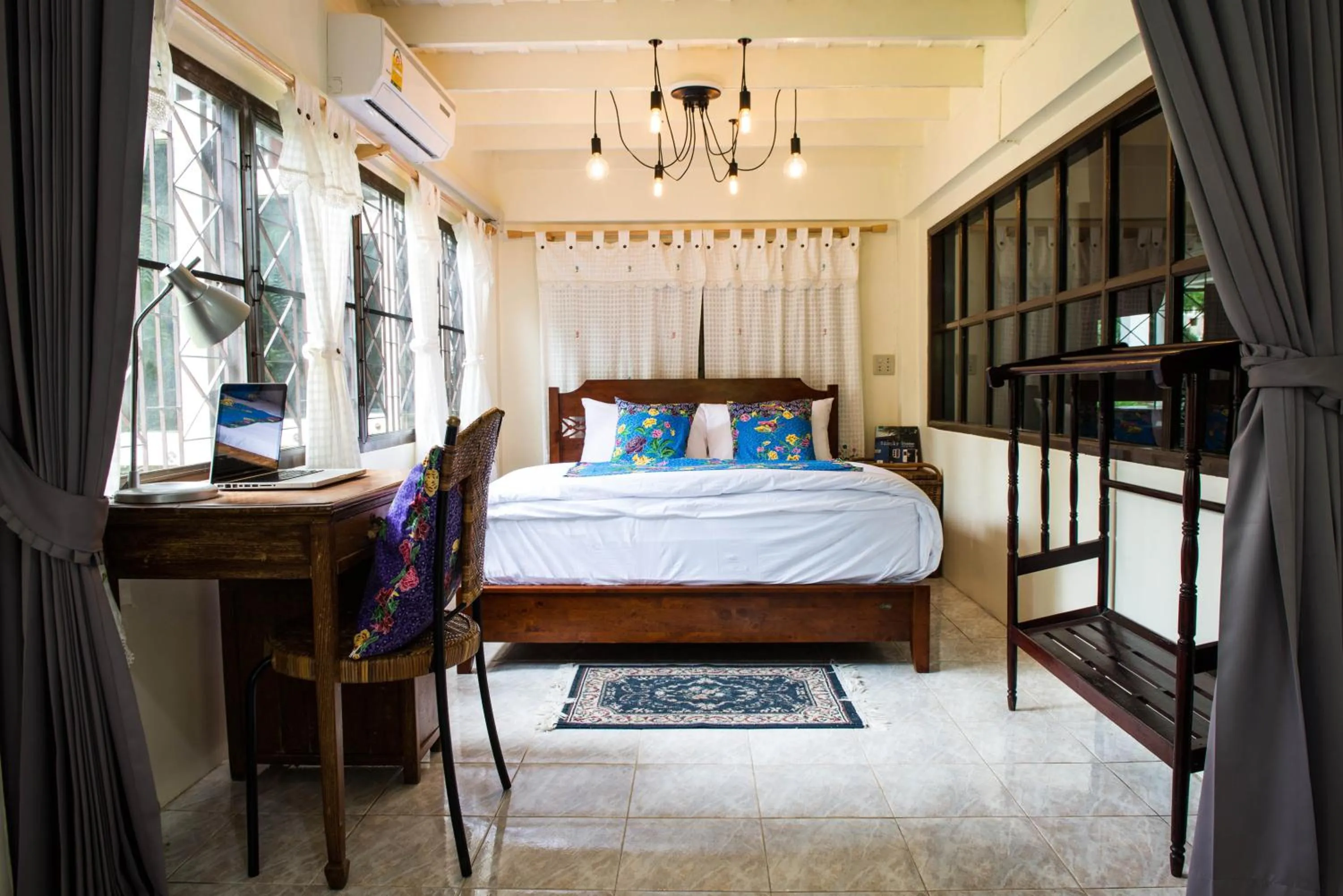 Bed in Phuttal Residence