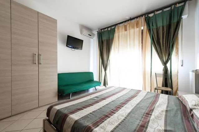 Day, Bed in Affittacamere Scotto