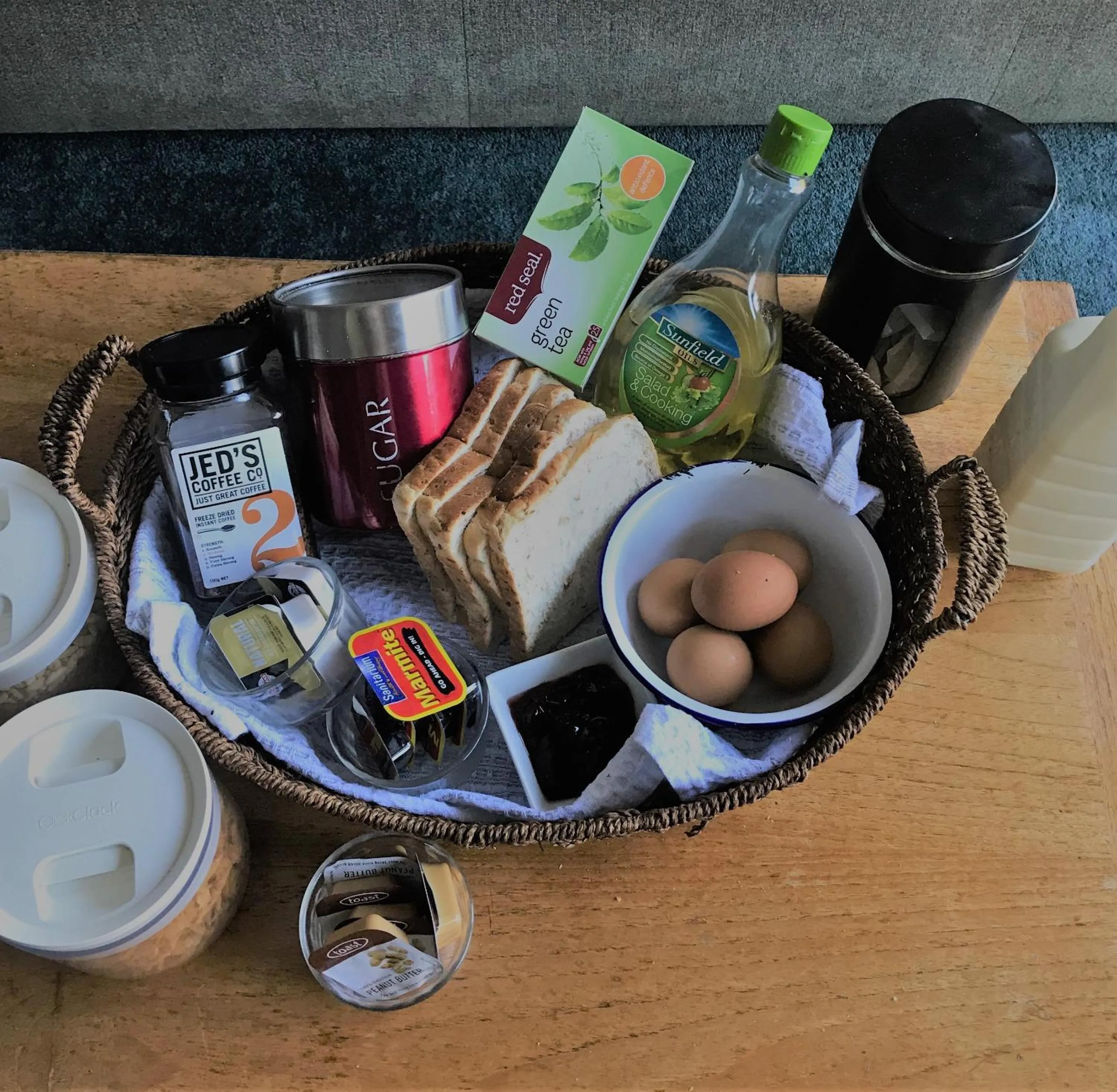 Continental breakfast in Palm Heights