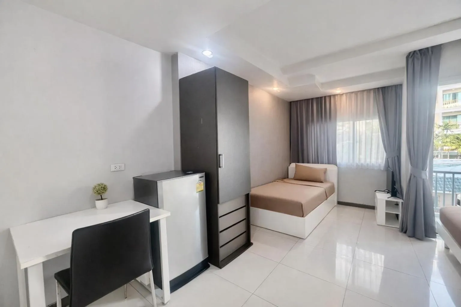 The Sriracha Residence