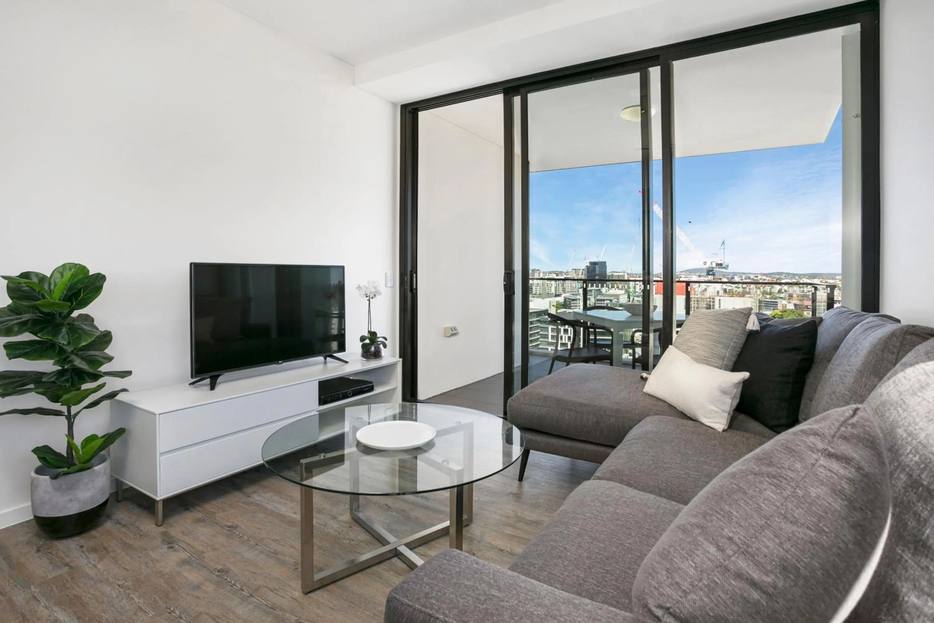 Balcony/Terrace in Soda Apartments by CLLIX