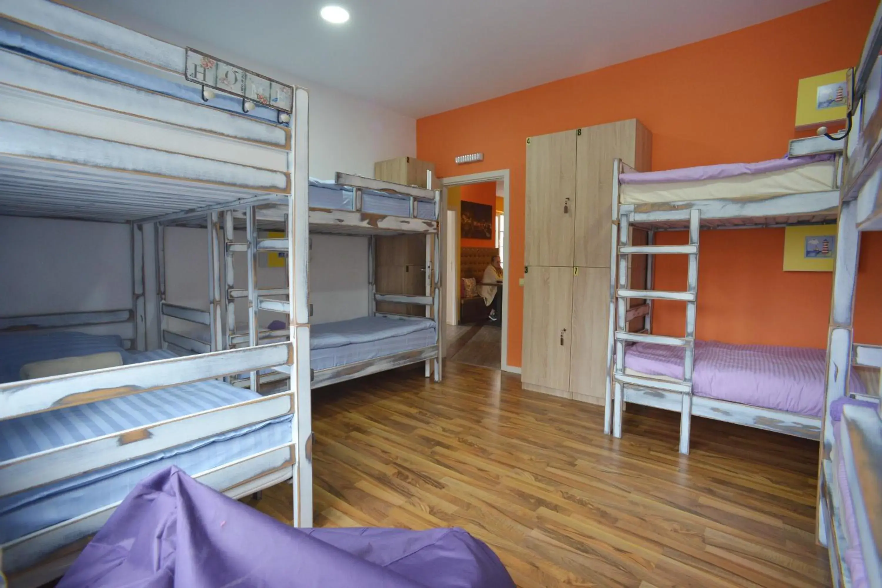 Bed in 8-Bed Mixed Dormitory Room in Stella Di Notte Bed in 8-Bed Mixed Dormitory Room in Stella Di Notte