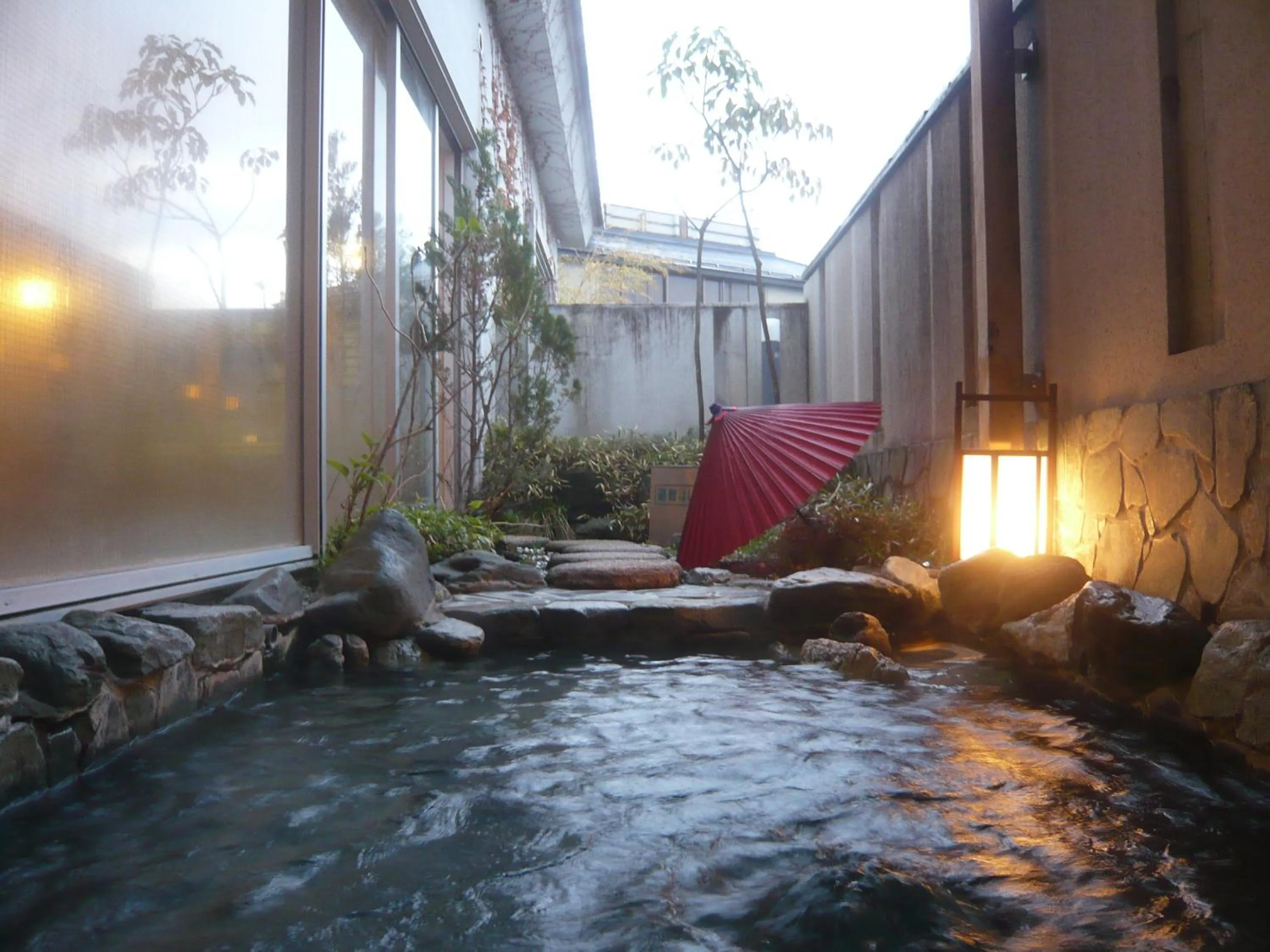 Open Air Bath in Hotel New Kotobuki