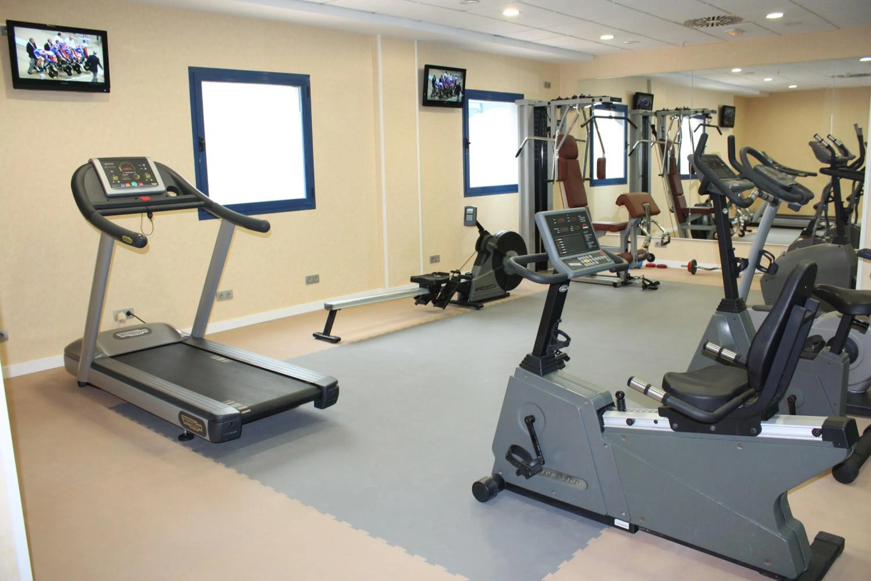 Fitness centre/facilities in Hotel Madeira Centro