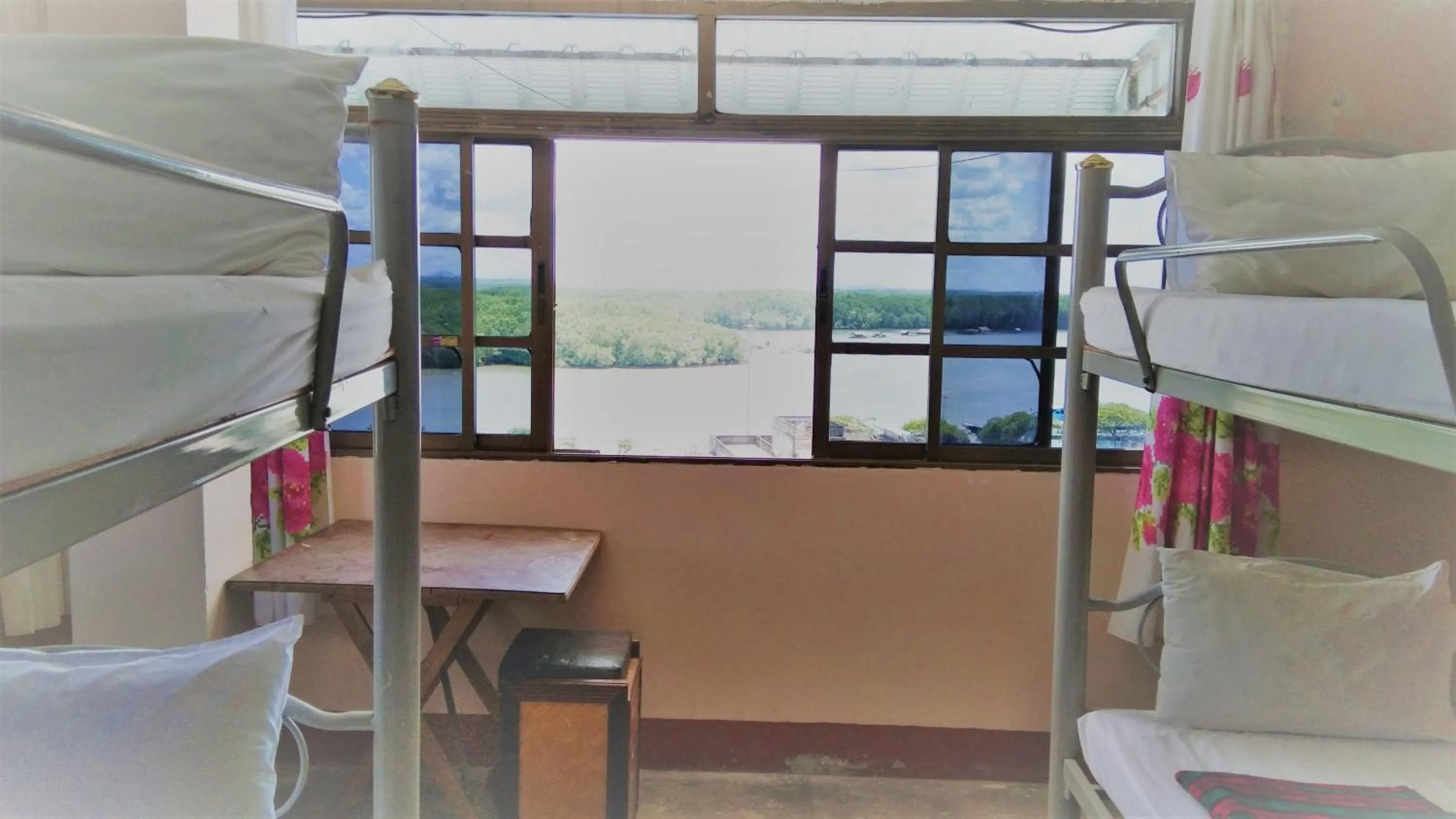 bunk bed in Krabi Grand Hotel