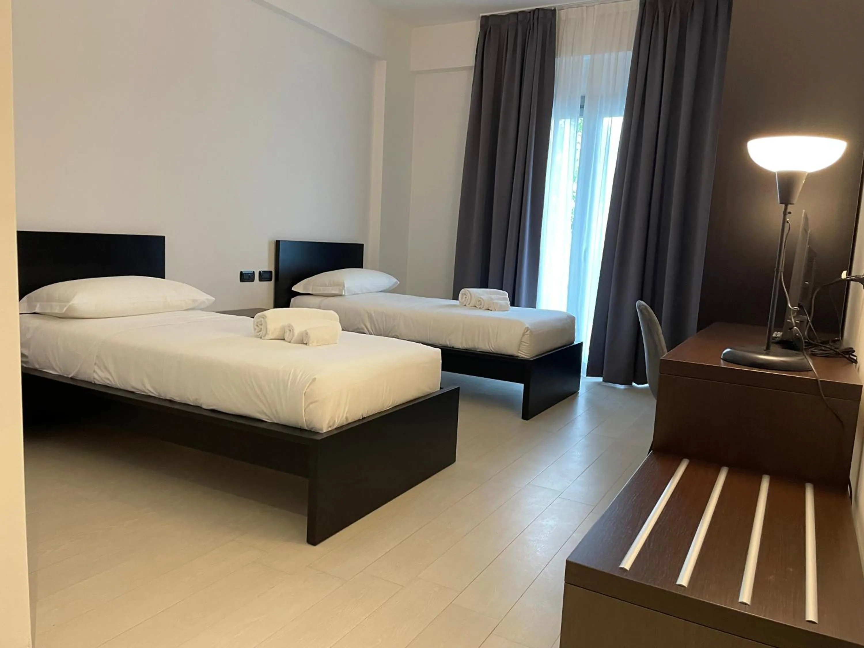 Bedroom, Bed in Maestrale Resort Hotel - Grosseto