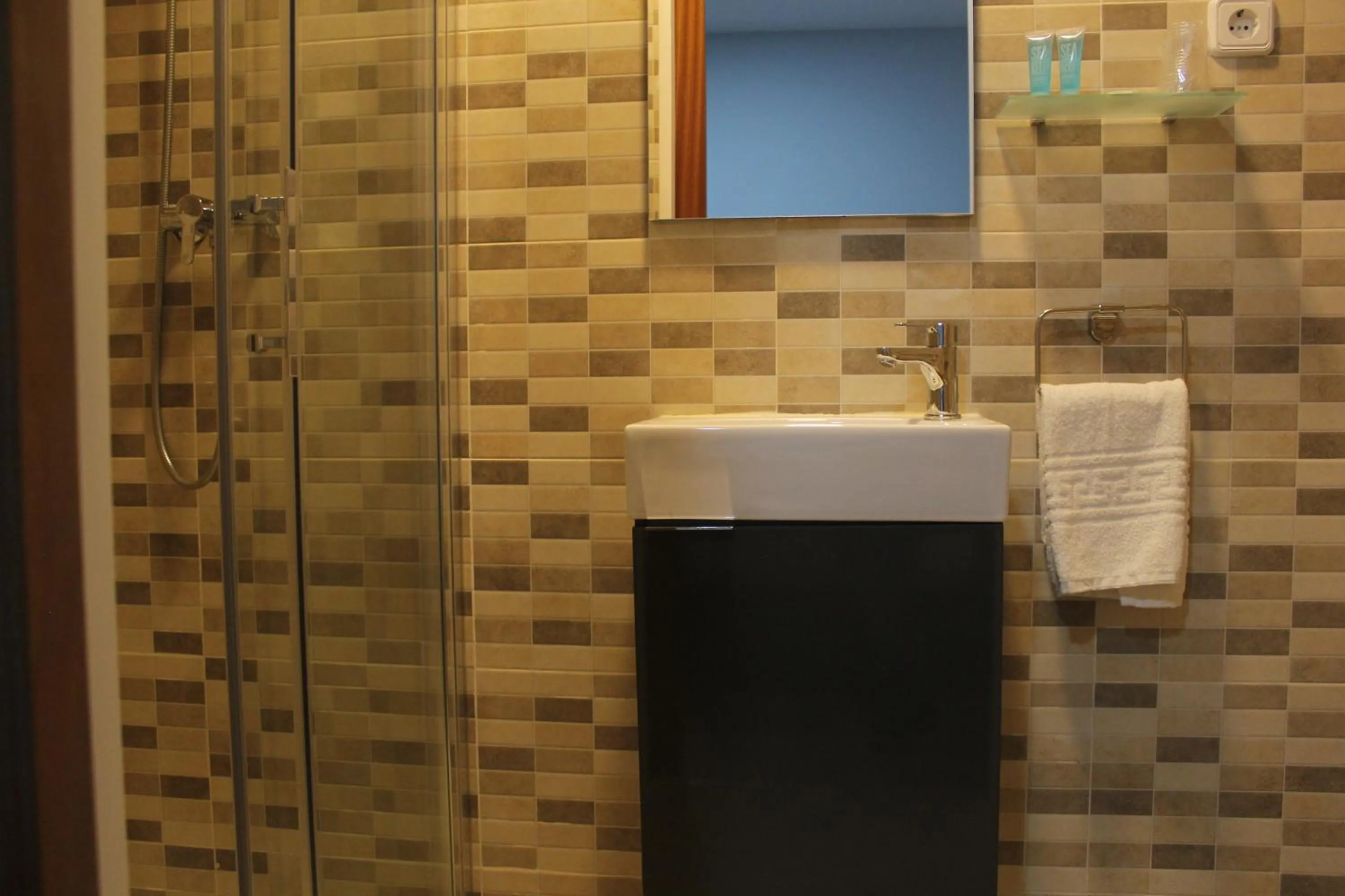 Shower in L'Hostalet d'Arenys de Mar