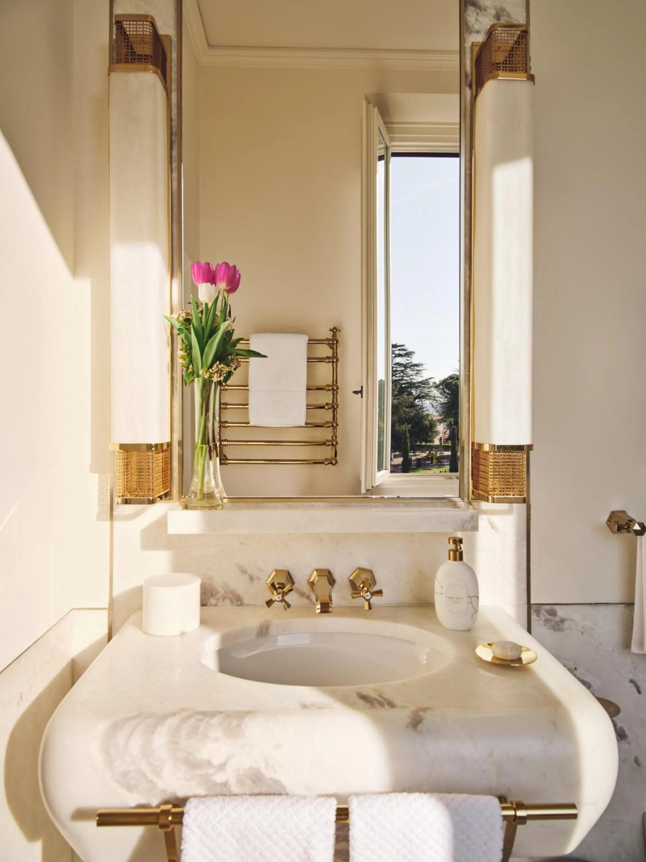 Bathroom in Hotel Eden - Dorchester Collection