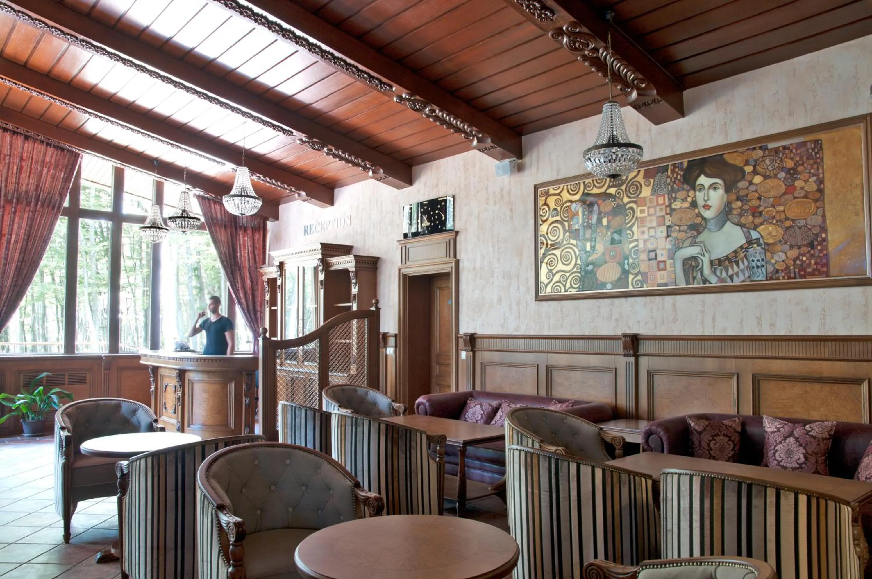 Lounge or bar in Hotel Edelweiss