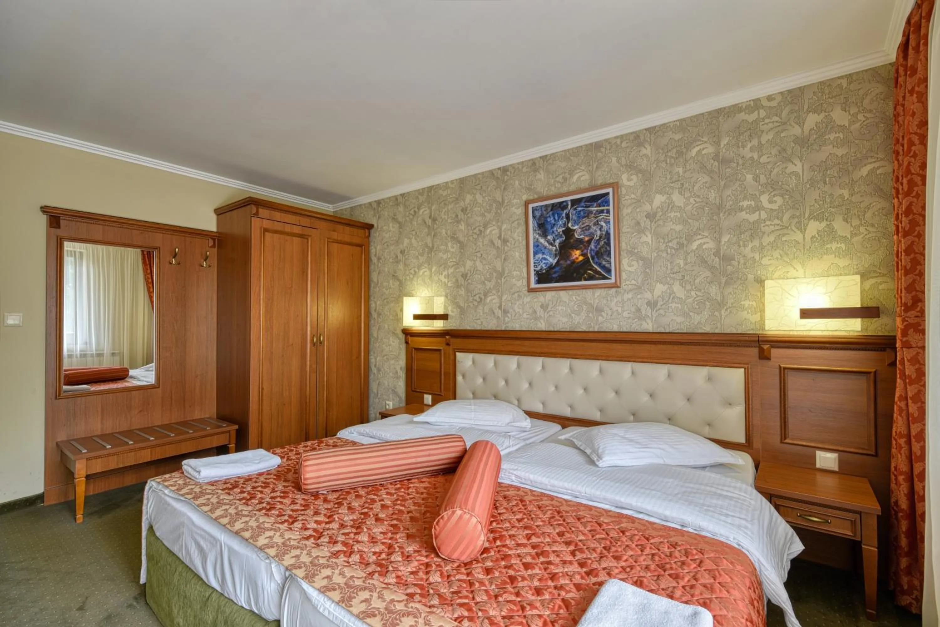 Bed in Hotel Edelweiss