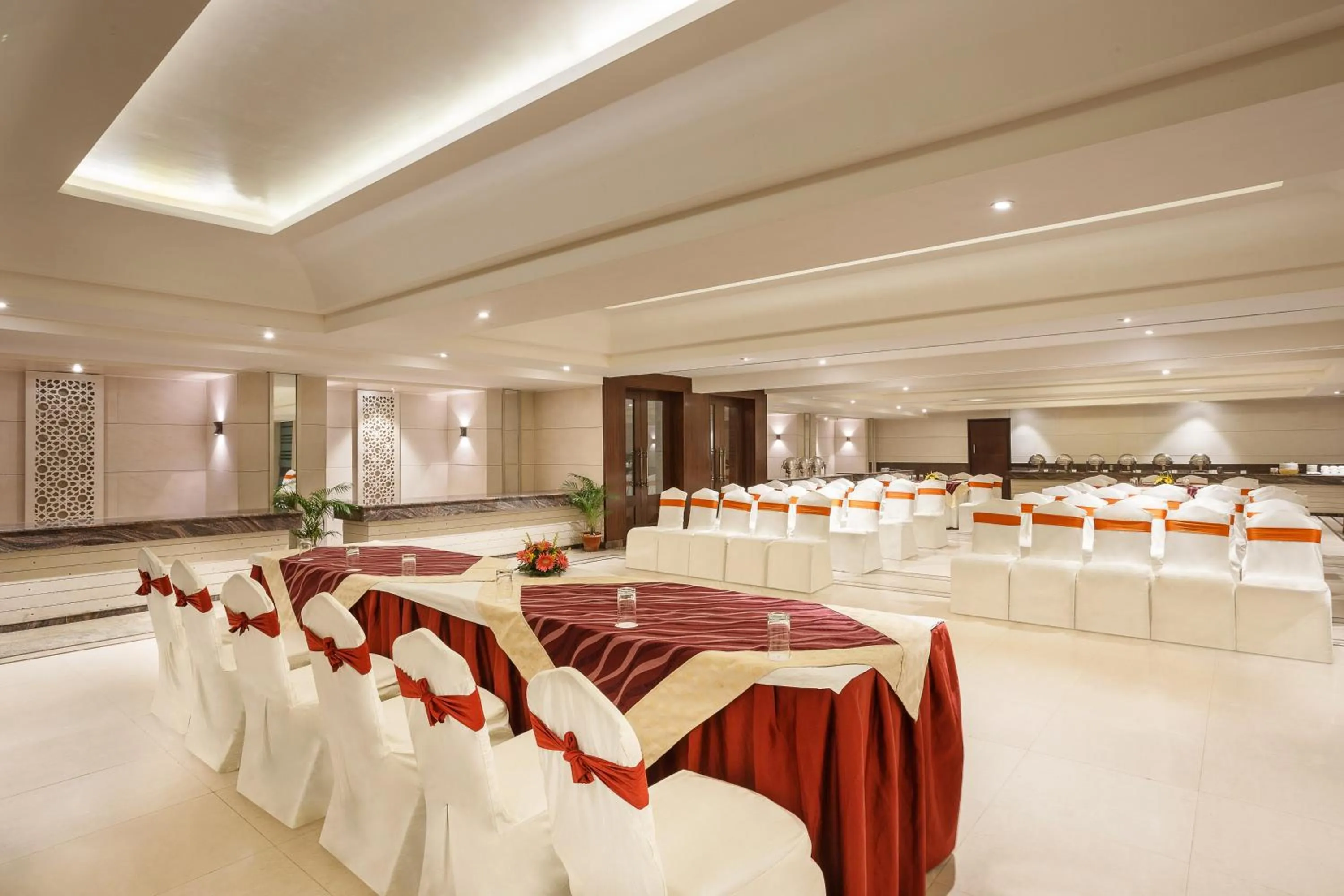 Banquet/Function facilities in The Manor Bareilly by Leisure Hotels
