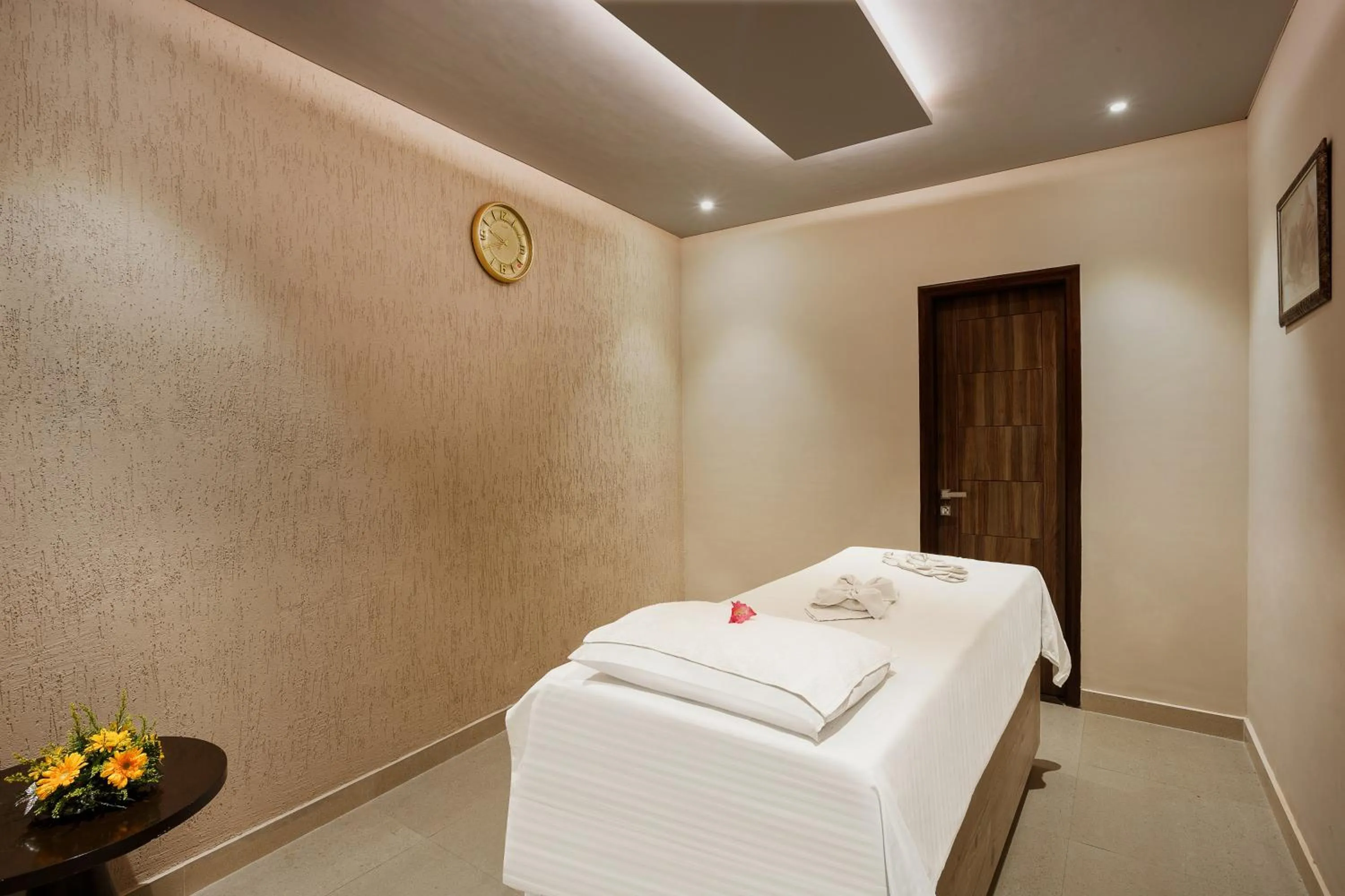 Spa and wellness centre/facilities in The Manor Bareilly by Leisure Hotels