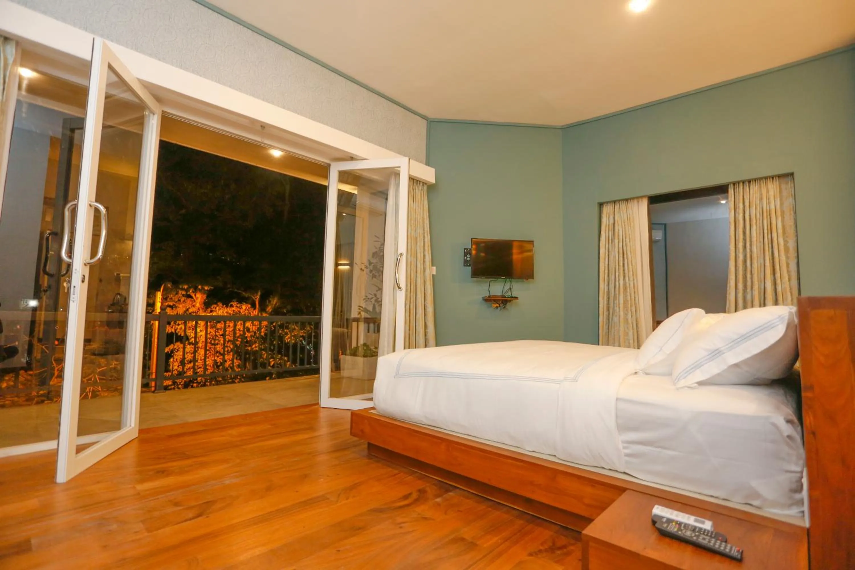 Bed in Viyana Boutique Hotel