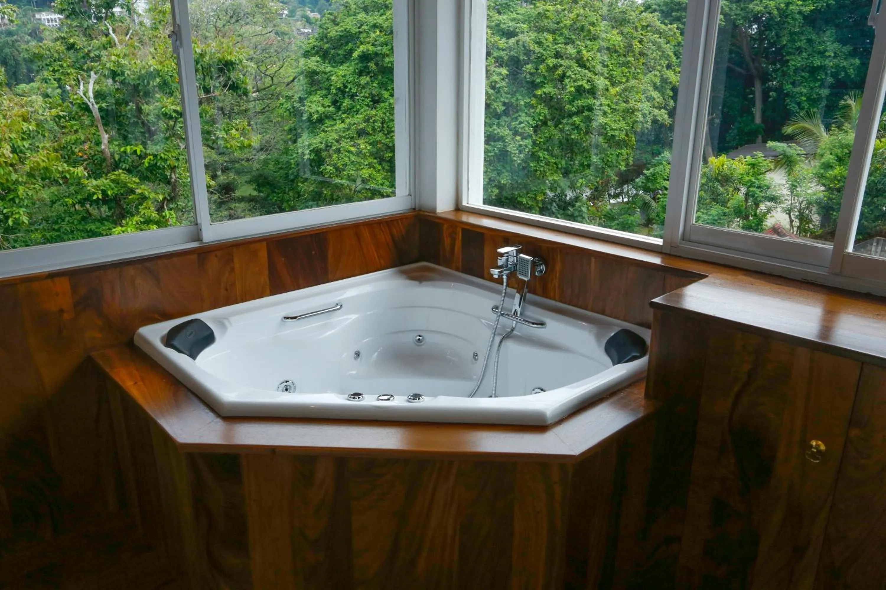 Massage in Viyana Boutique Hotel