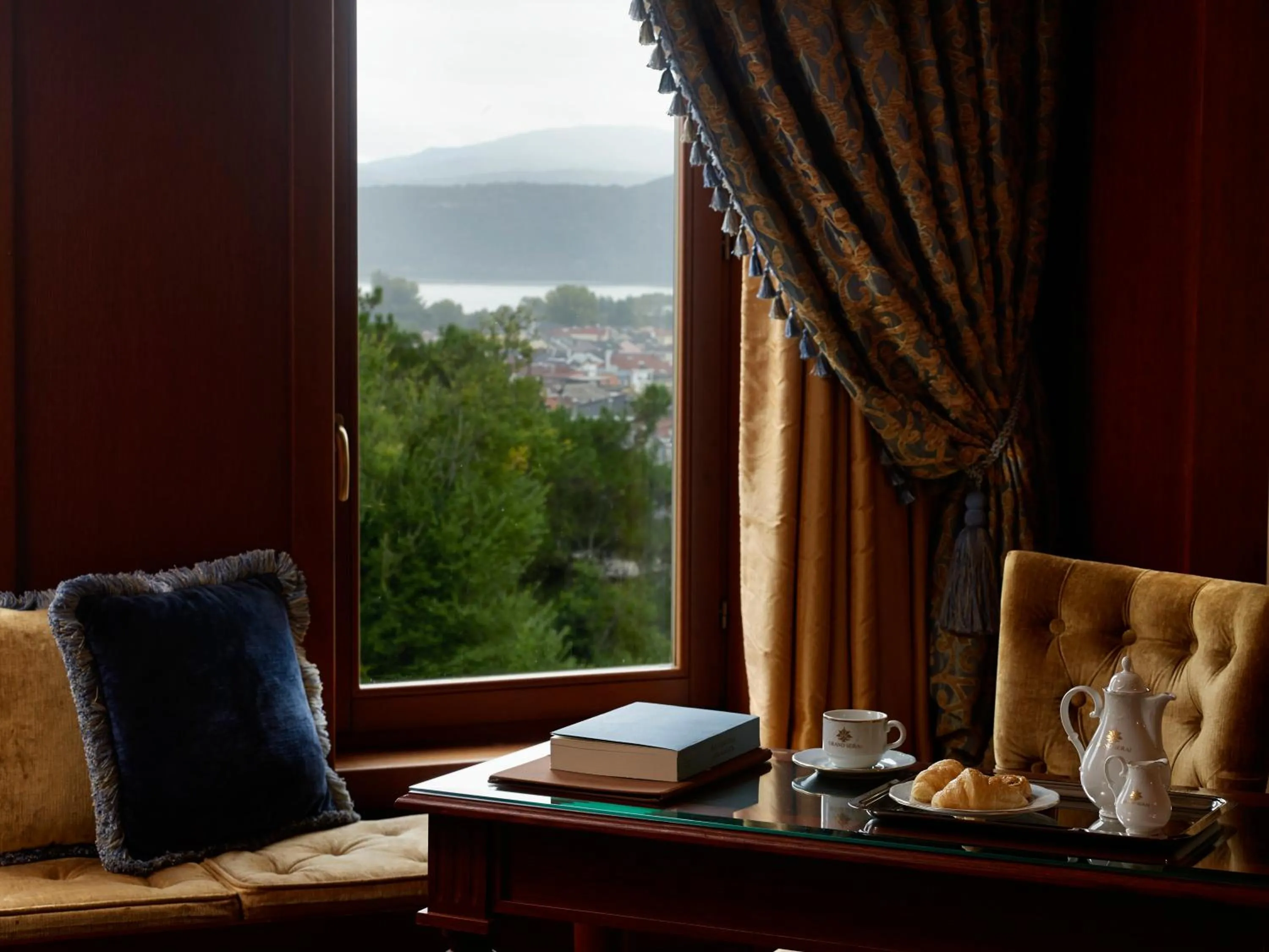 Lake view in Grand Serai Congress and Spa