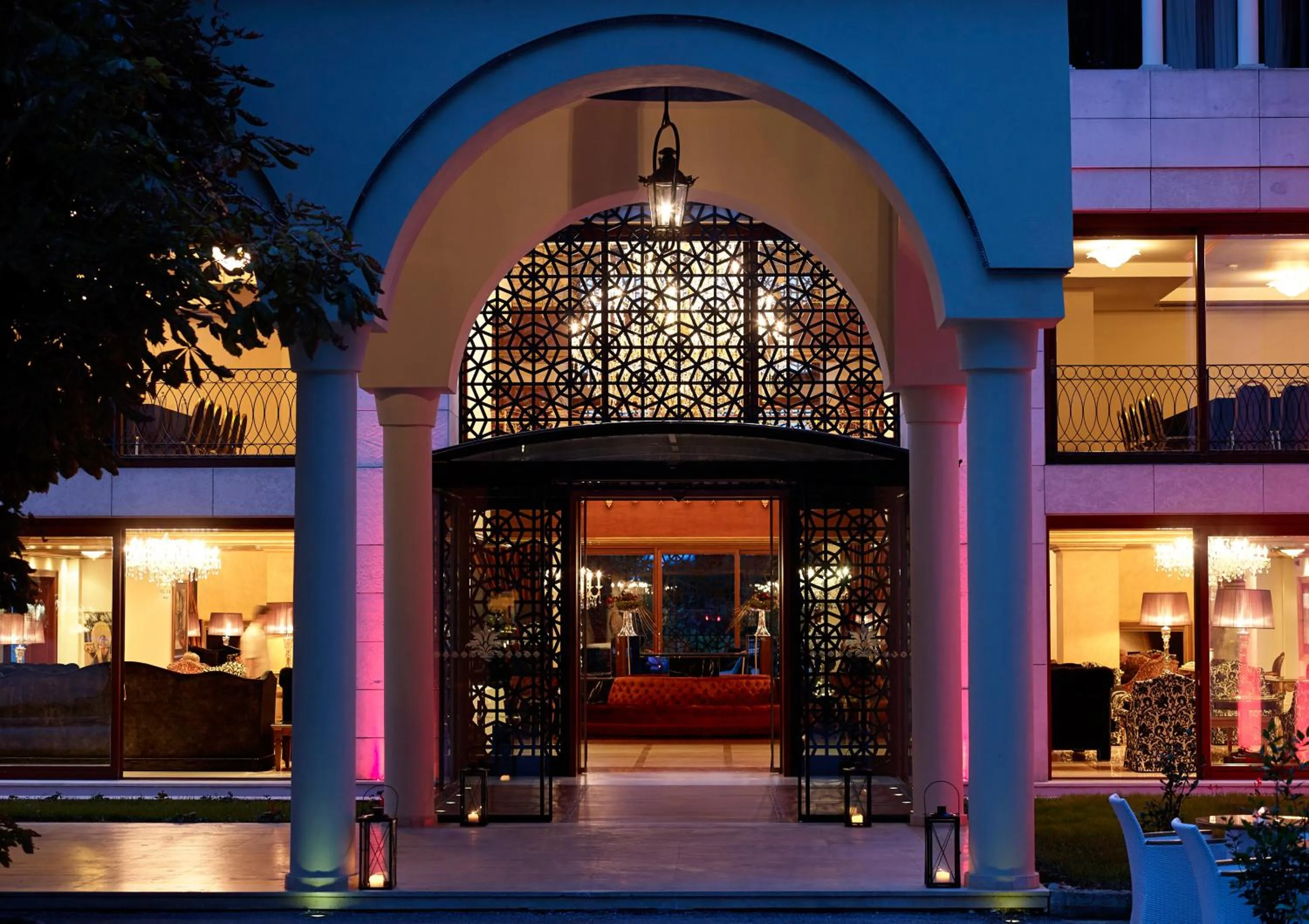 Facade/entrance in Grand Serai Congress and Spa