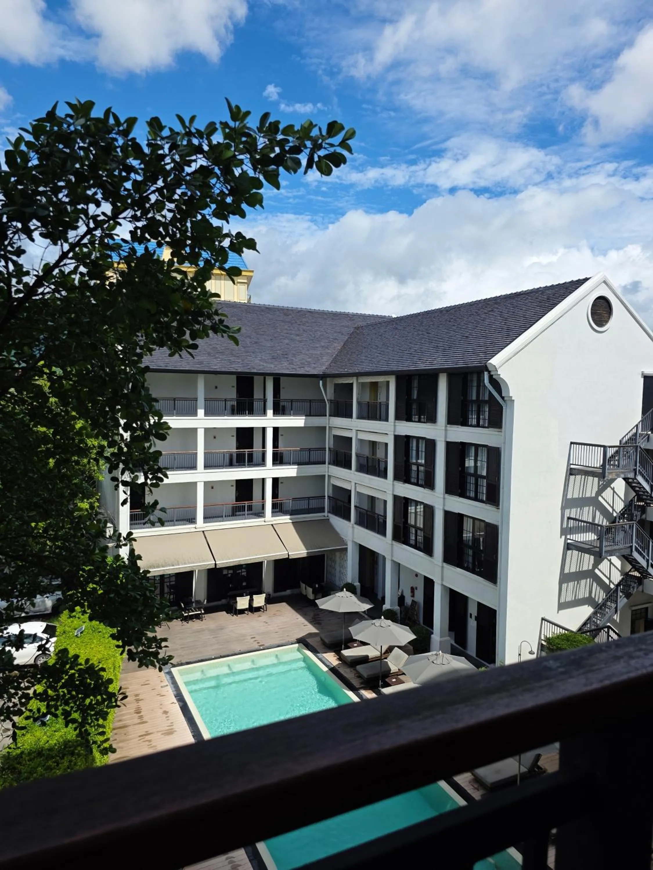 Property building in Buri Siri Boutique Hotel