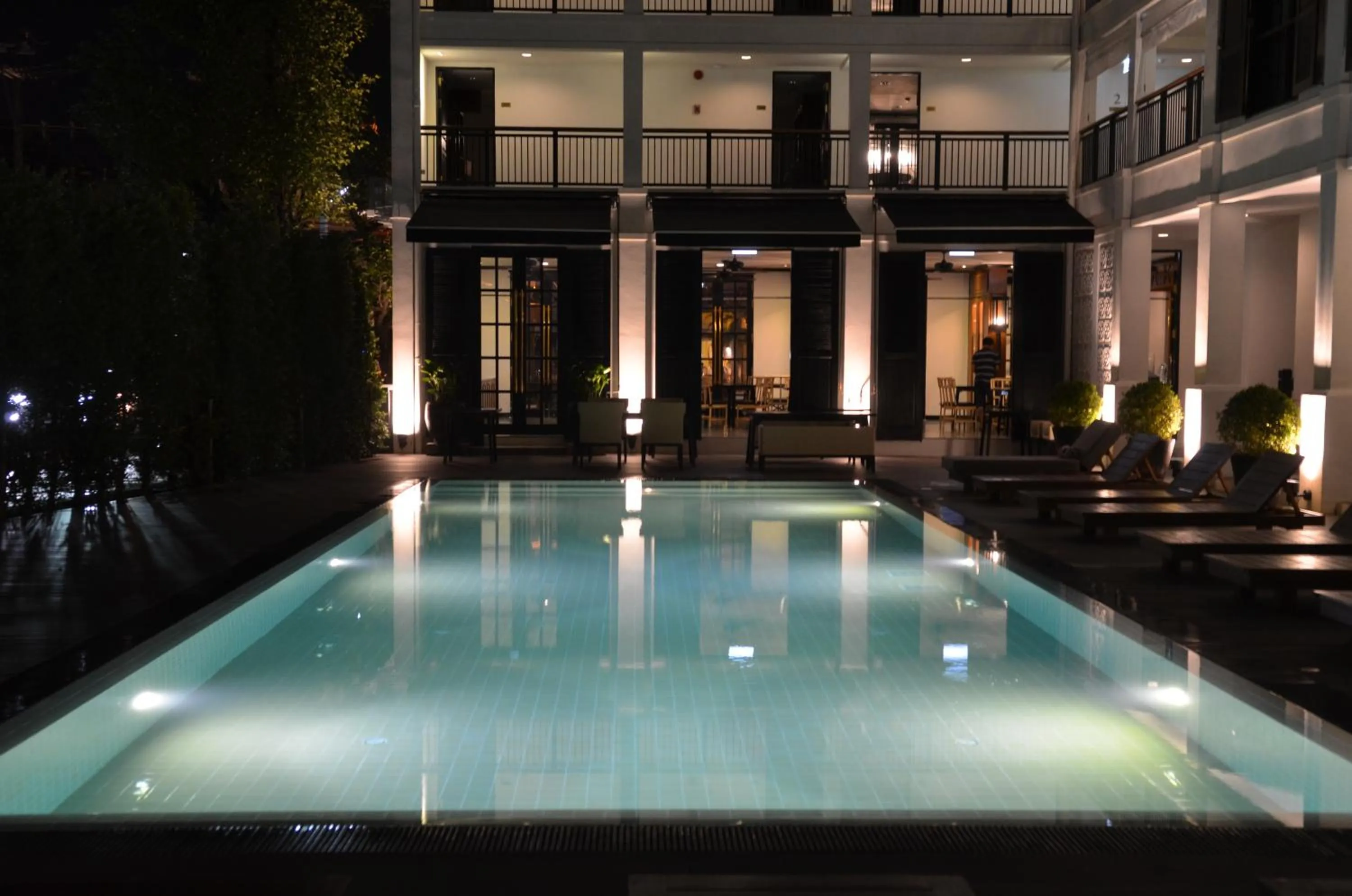 Swimming pool in Buri Siri Boutique Hotel
