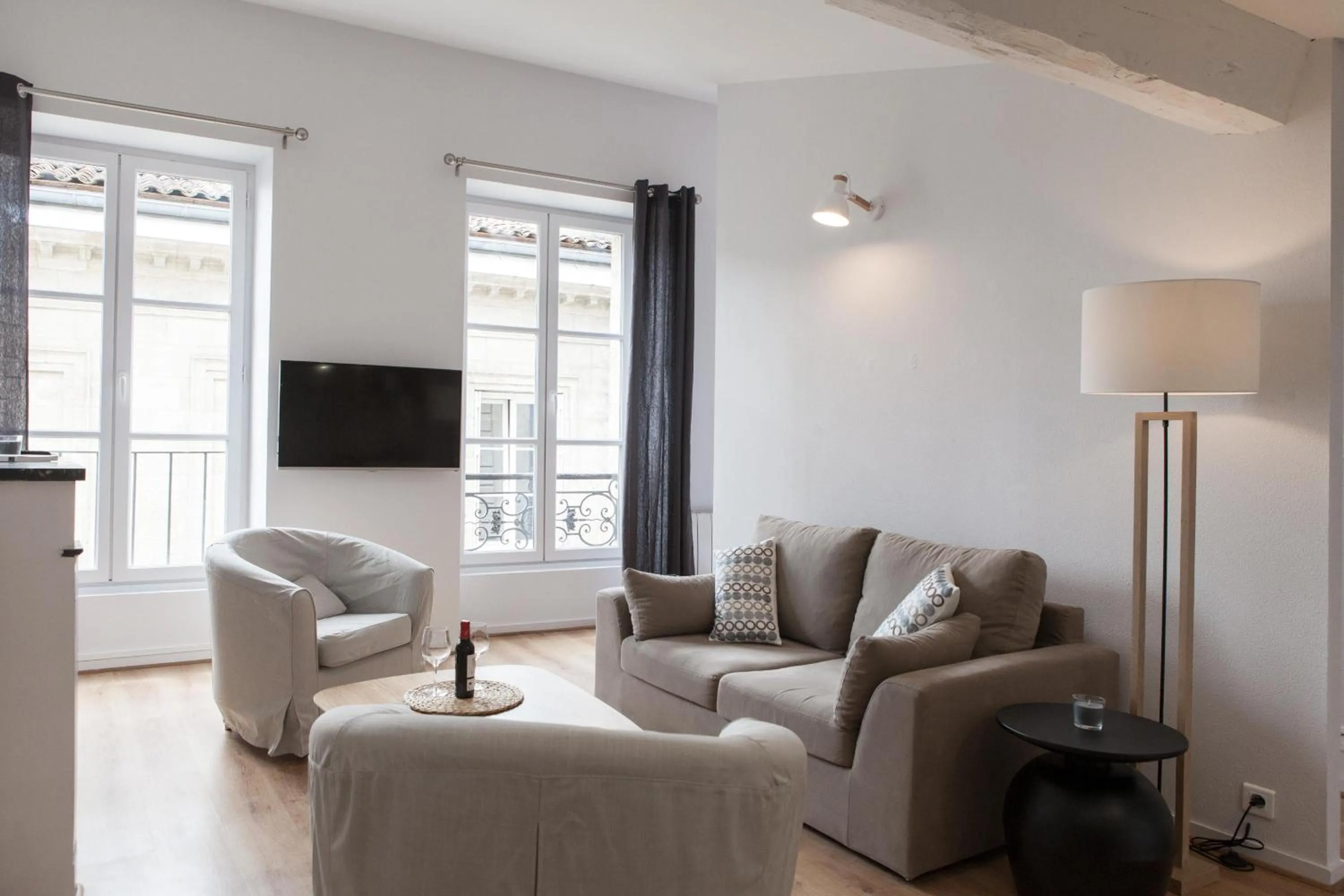 Grand Théâtre Bright Apartment