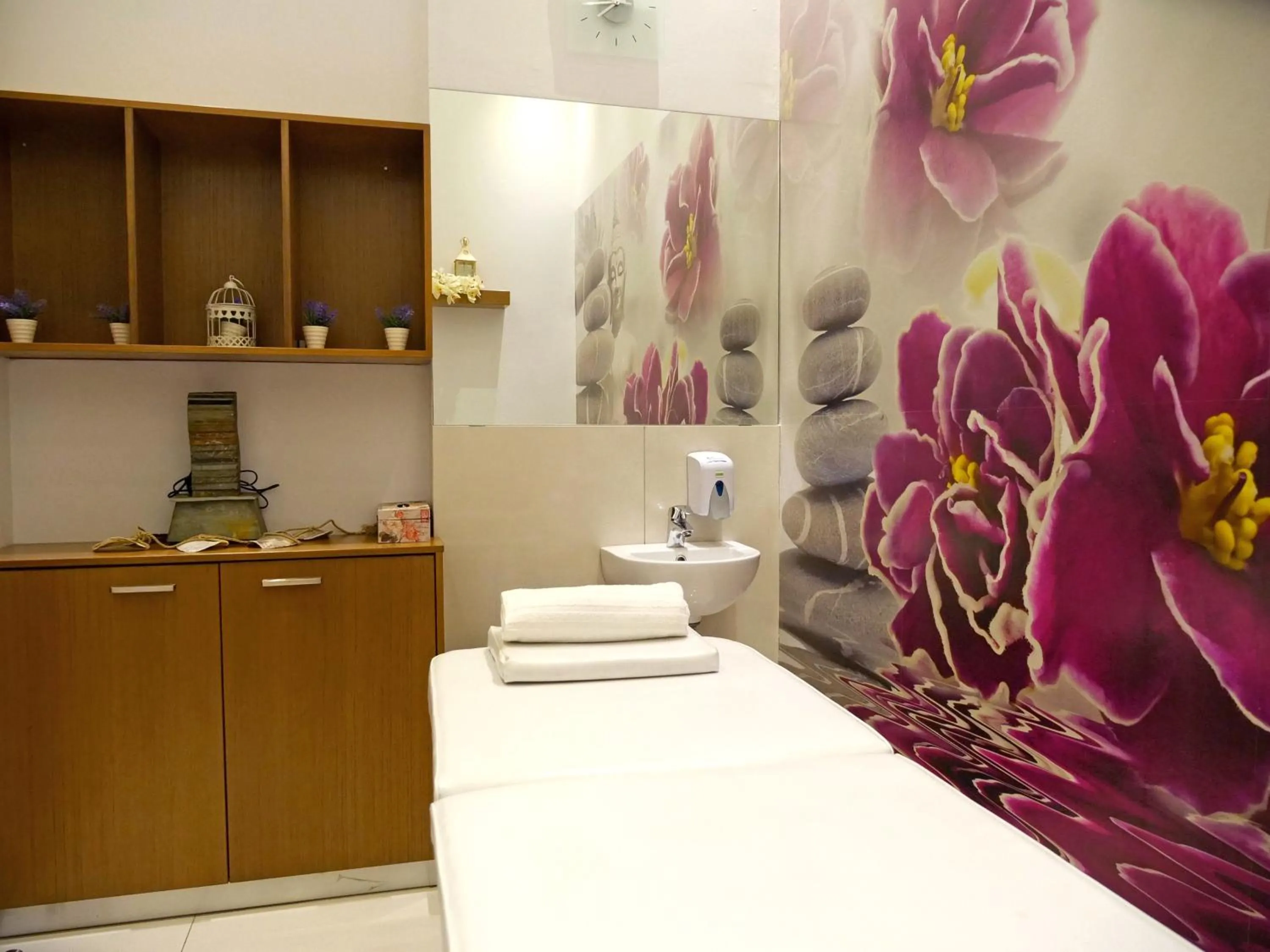 Massage in Loutsiana Deluxe Apts