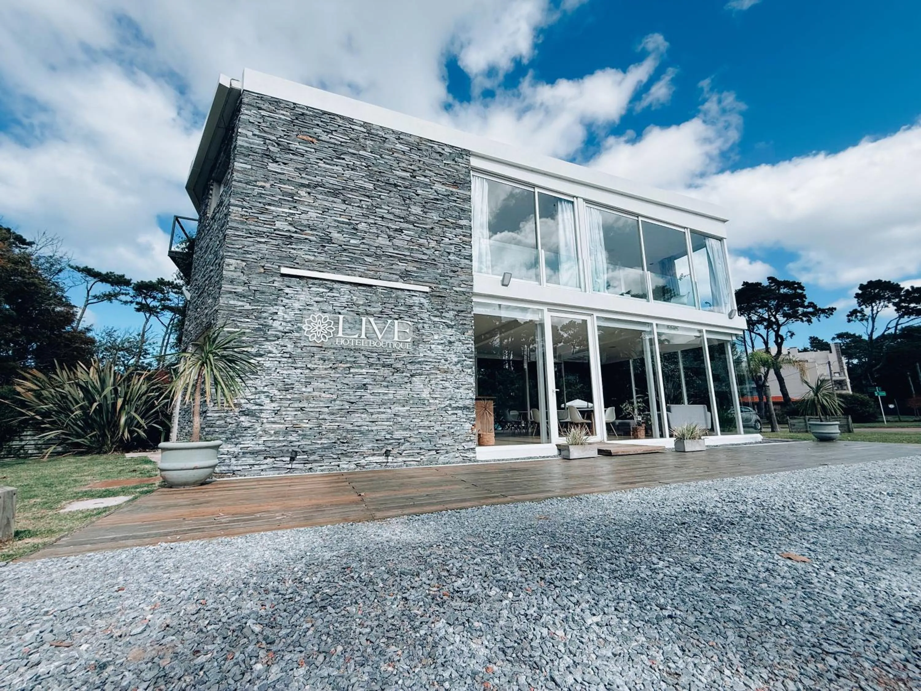 Property building in Live Hotel Boutique (Adults only)