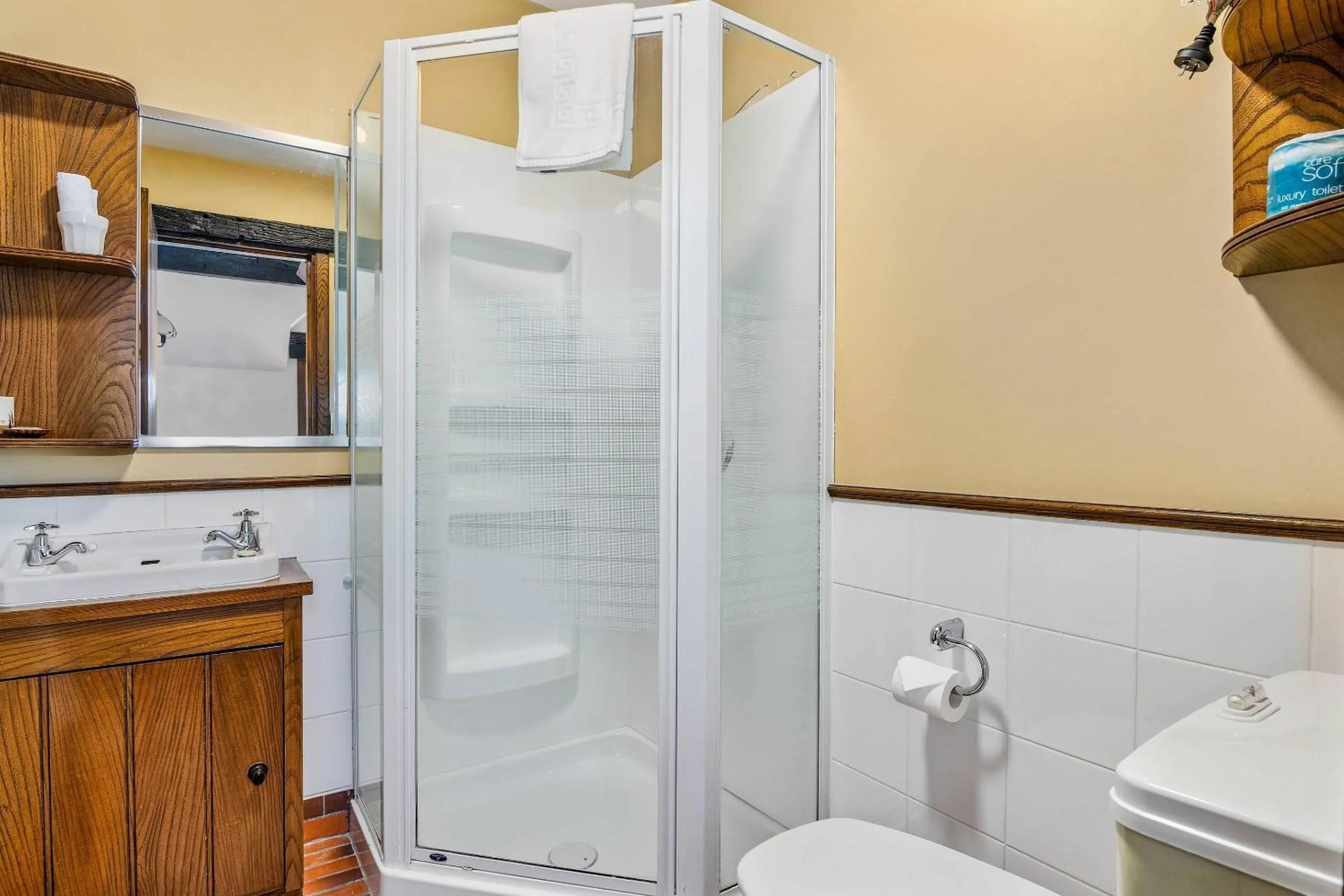 Bedroom in The Honest Lawyer, an Ascend Collection Hotel