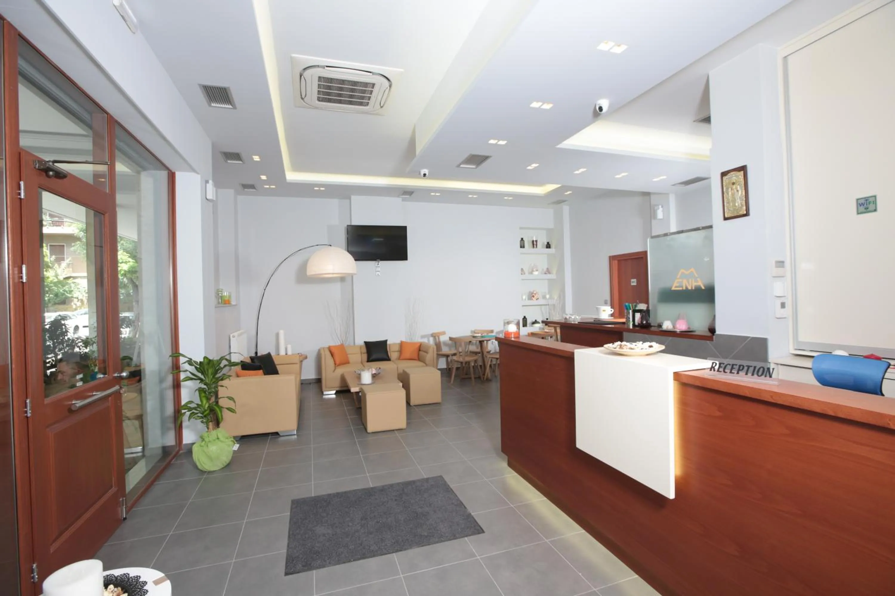 Communal lounge/ TV room in Meni Apartments