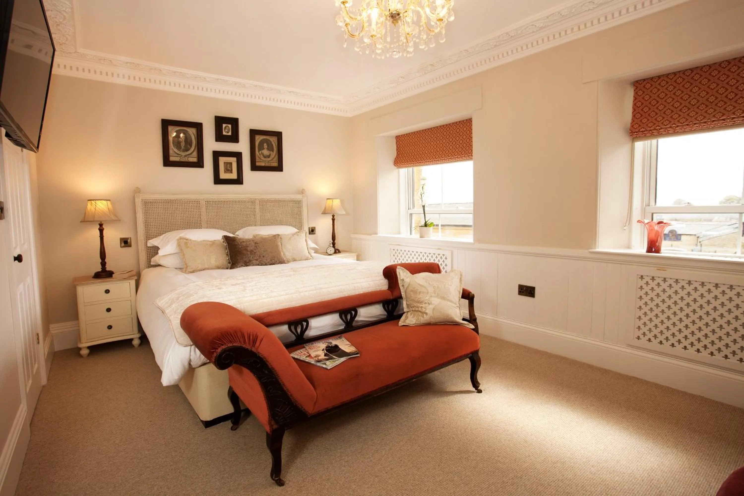 Bed in Victoria House