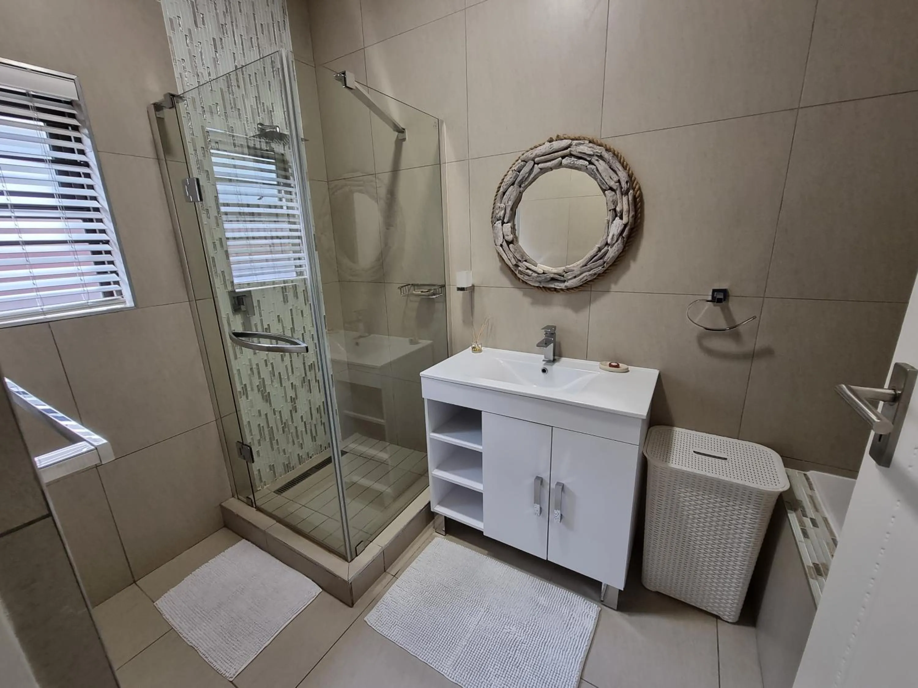 Bathroom in The Gull