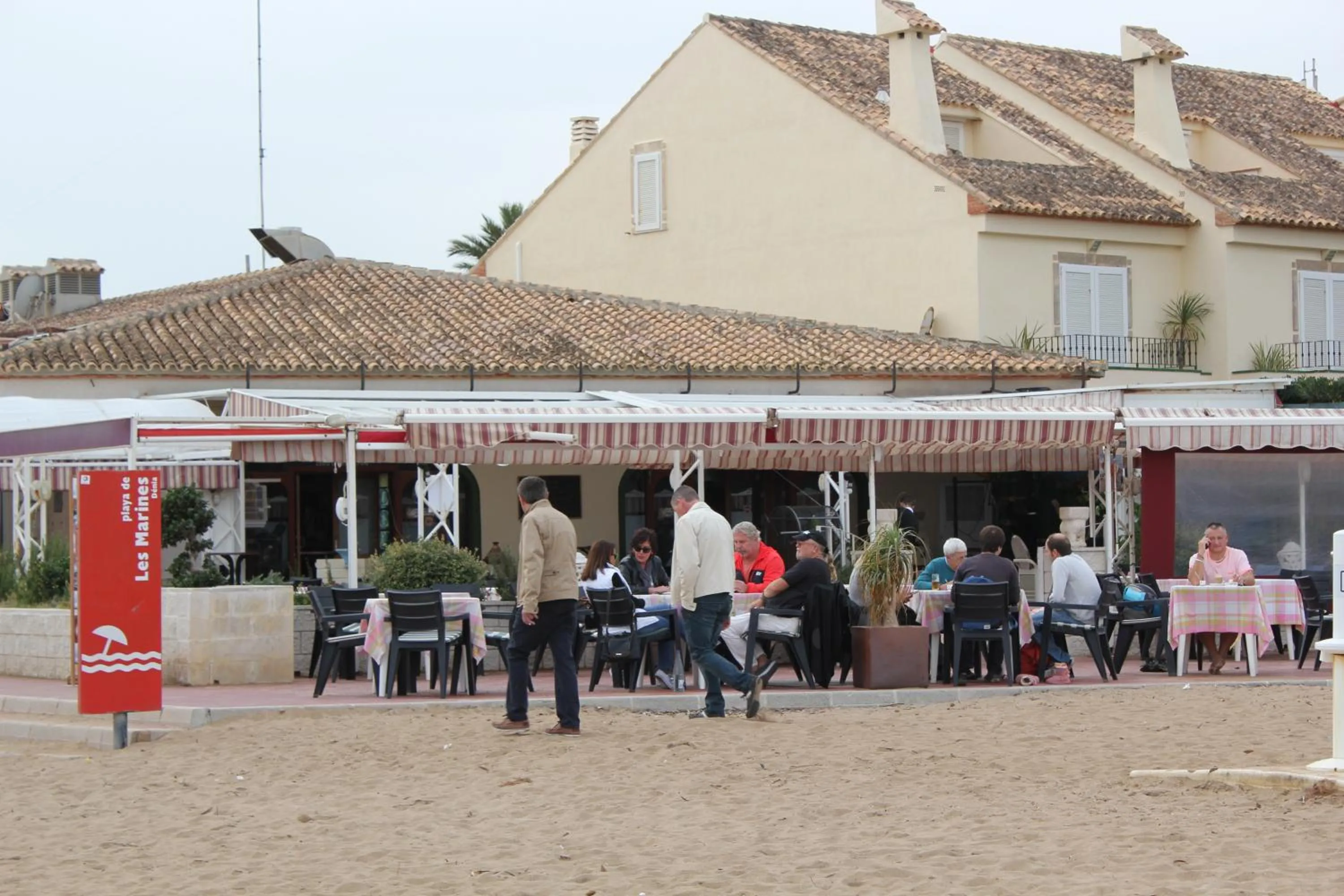 Property building in Trompeta Azul
