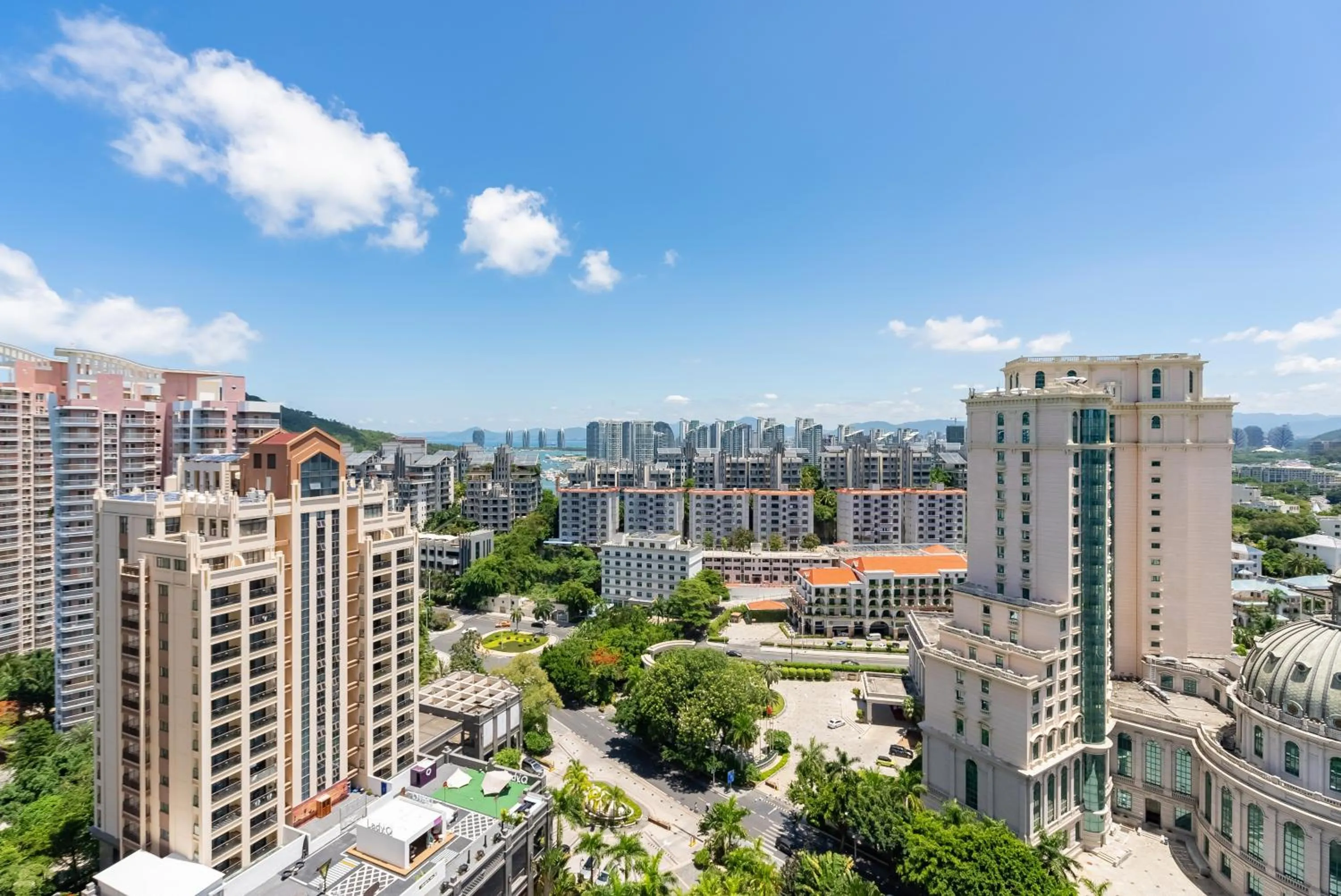 City view in Sanya Yikehai View Apartments