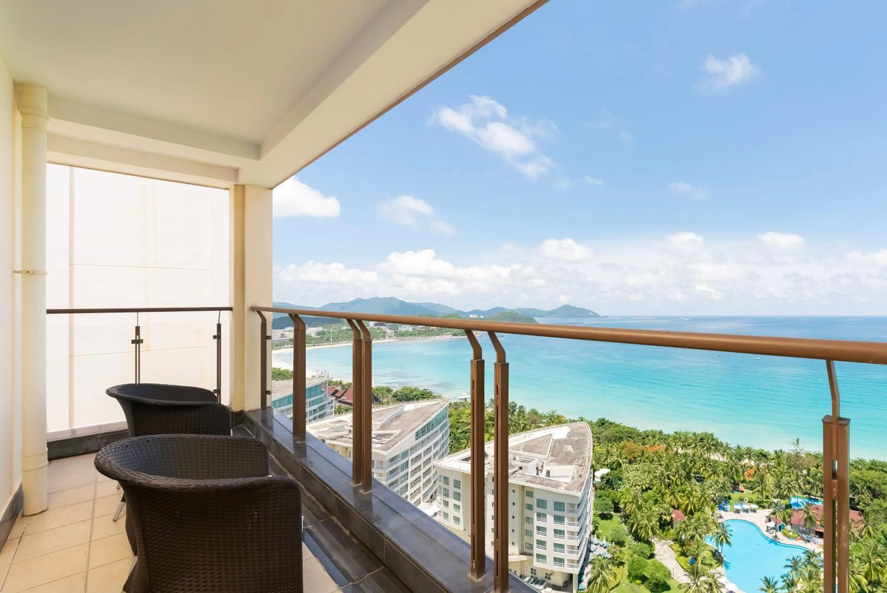 Balcony/Terrace in Sanya Yikehai View Apartments