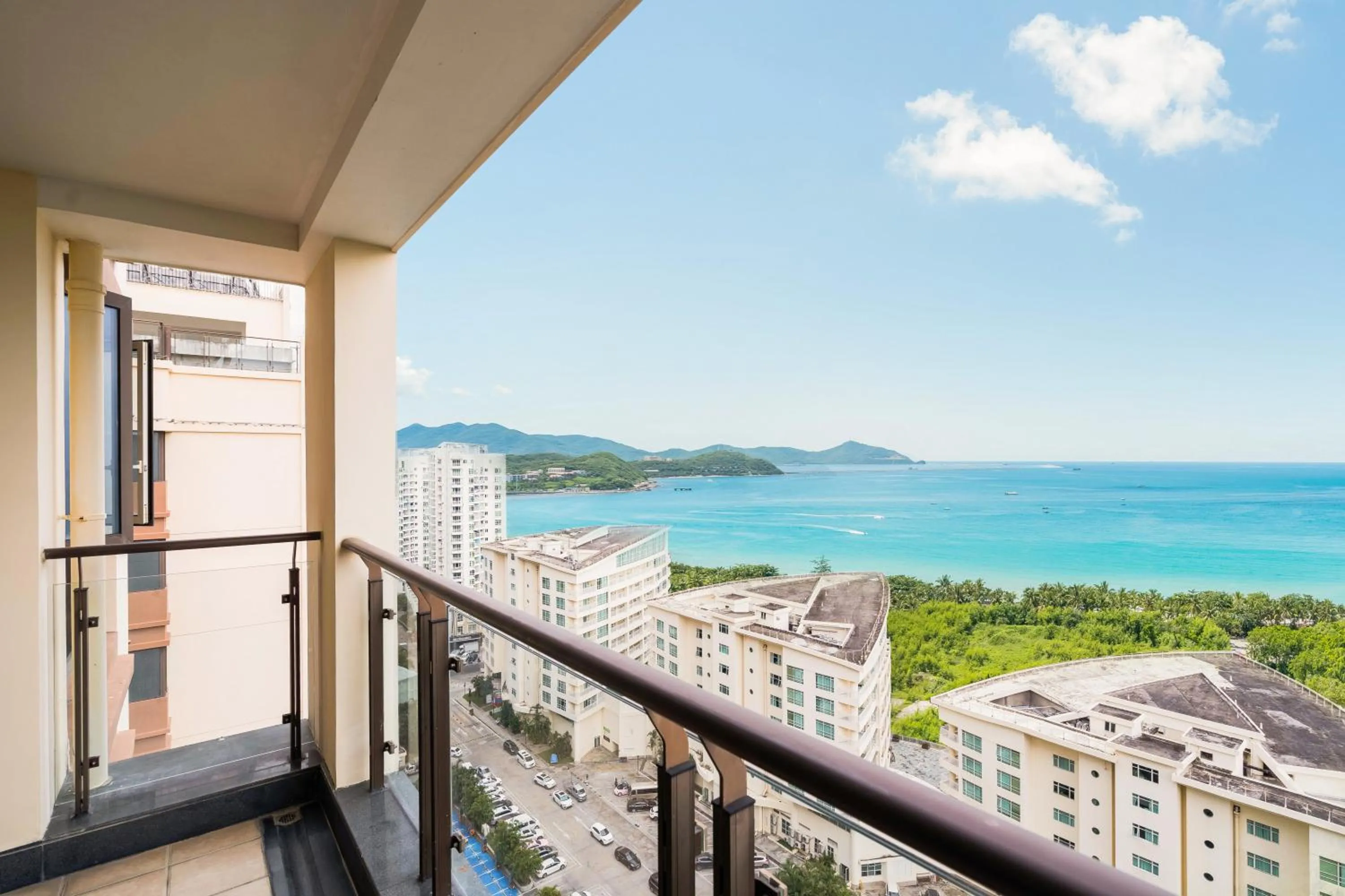 Balcony/Terrace in Sanya Yikehai View Apartments