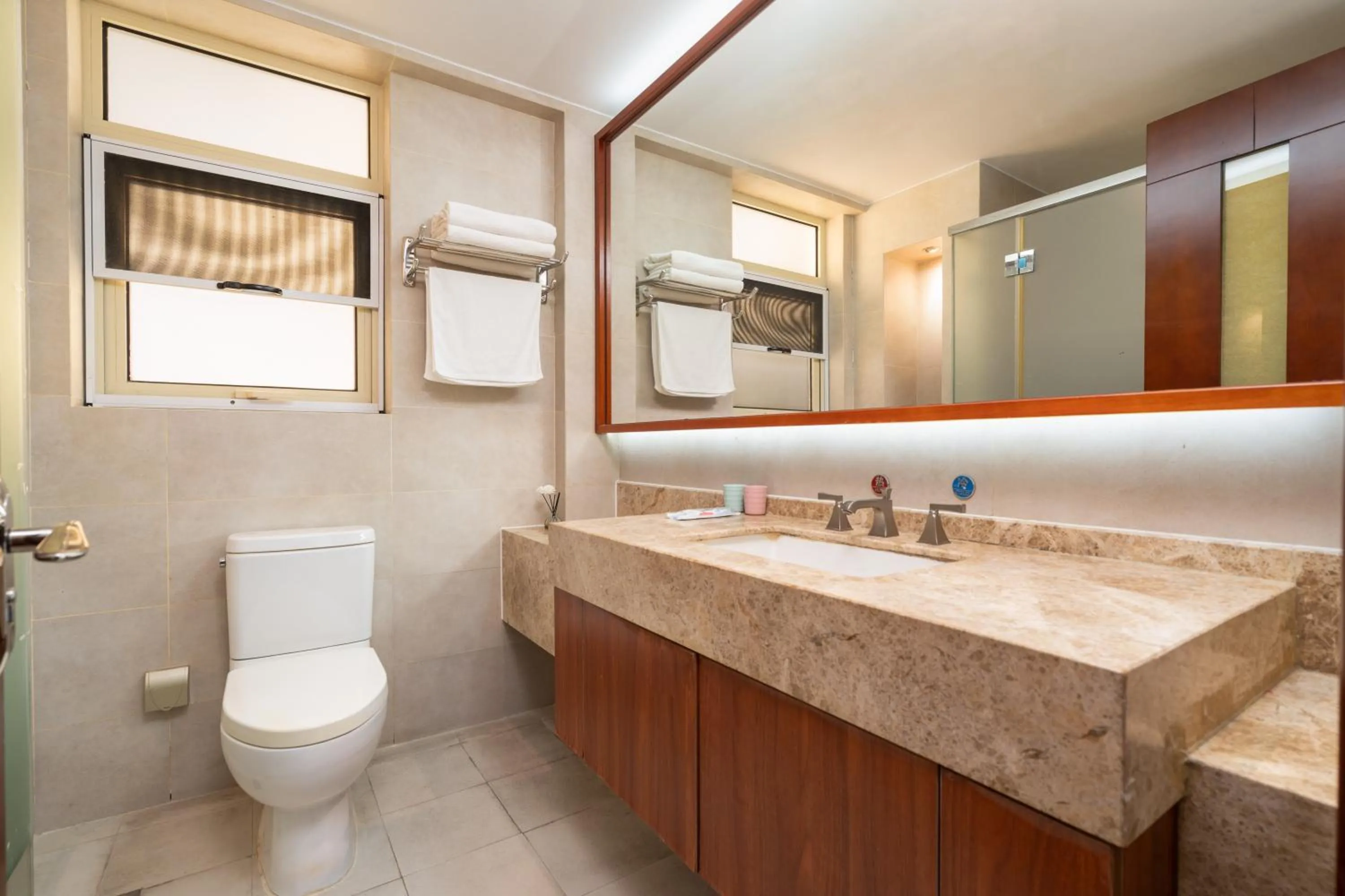 Bathroom in Sanya Yikehai View Apartments