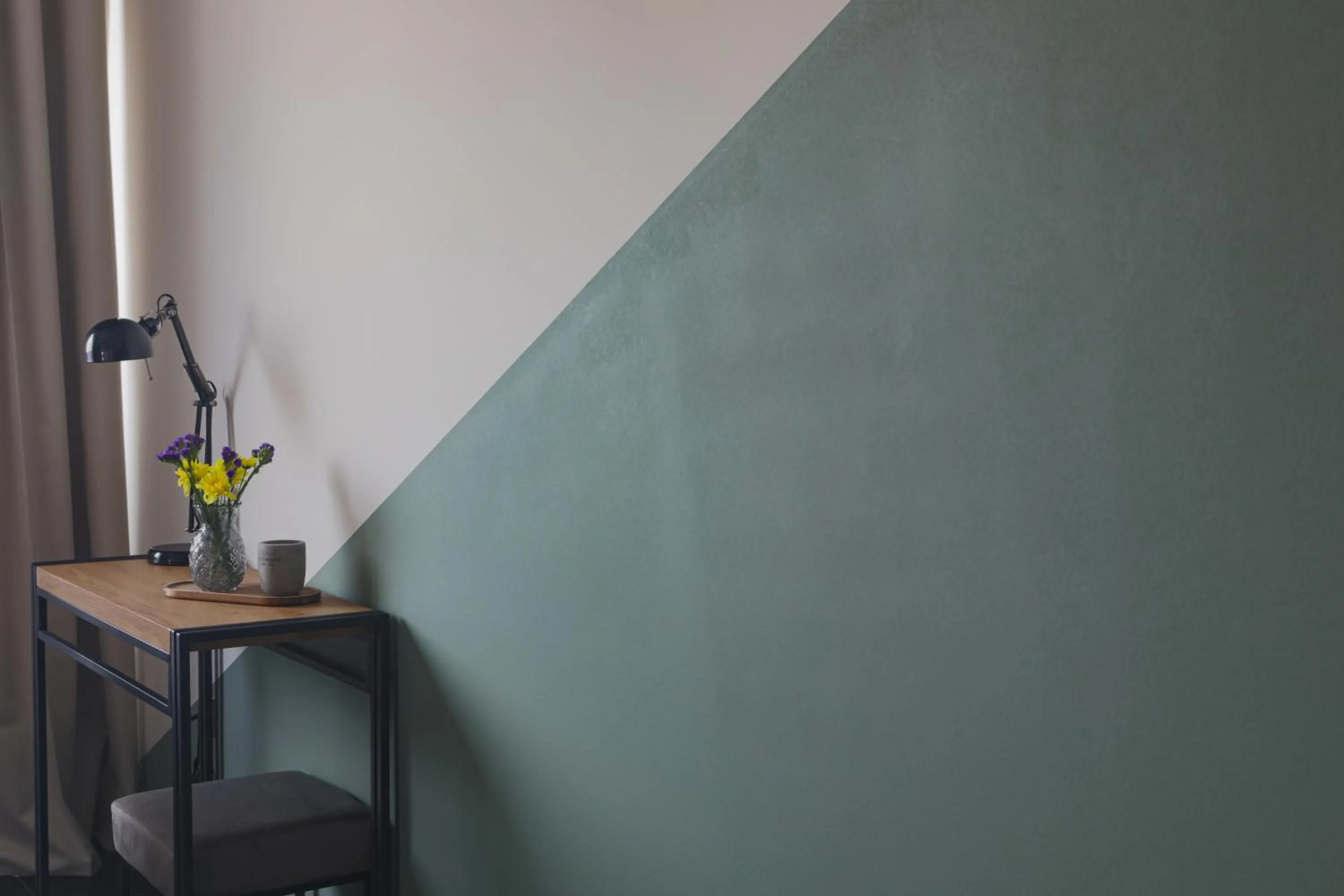 Dining area in Elite Ermou Suites