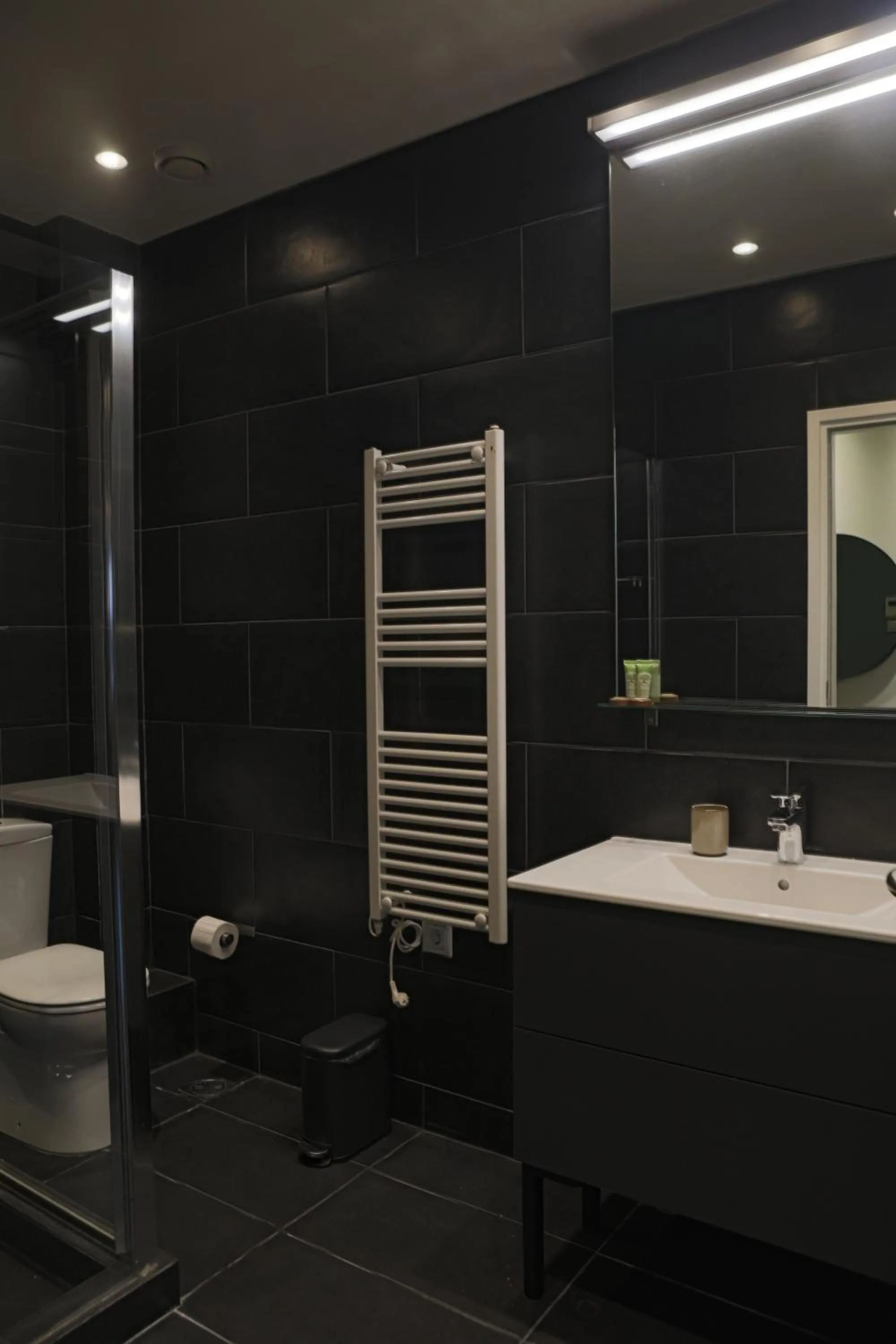 Bathroom in Elite Ermou Suites